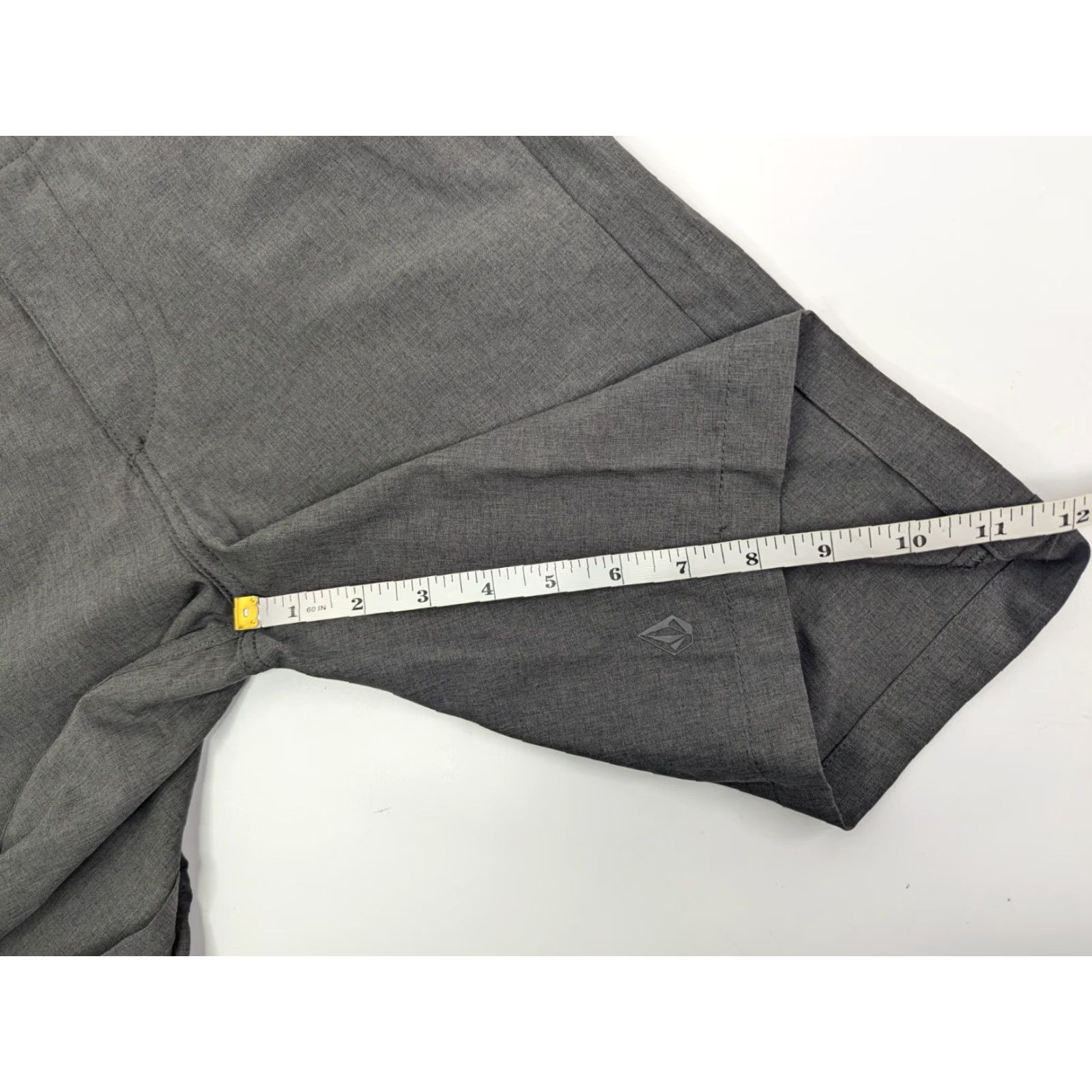 Volcom Volcom Surf & Turf Kerosene Hybrid Short Boardshorts 28 Gray Mens Regular Stretch 4 Way Front Zip Logo Belt Loops Beach Casual Walking Swimming Size US 28 / EU 44 - 3 Thumbnail