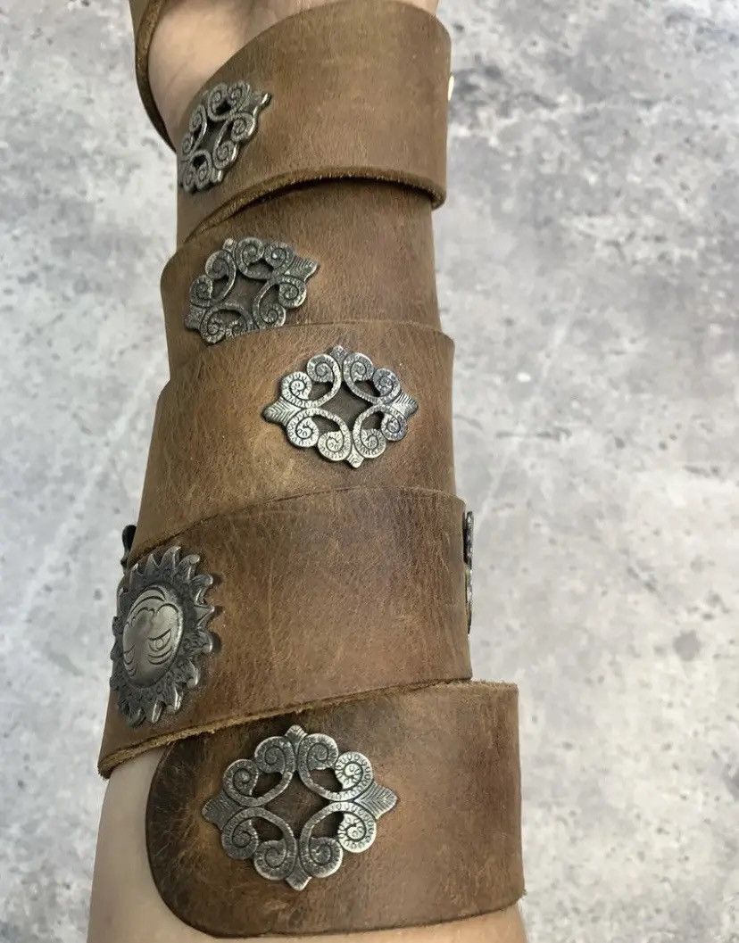 Japanese Brand × Vintage Vintage Rhinestones Punk Leather Elephant Belt Japanese Size ONE SIZE - 7 Thumbnail