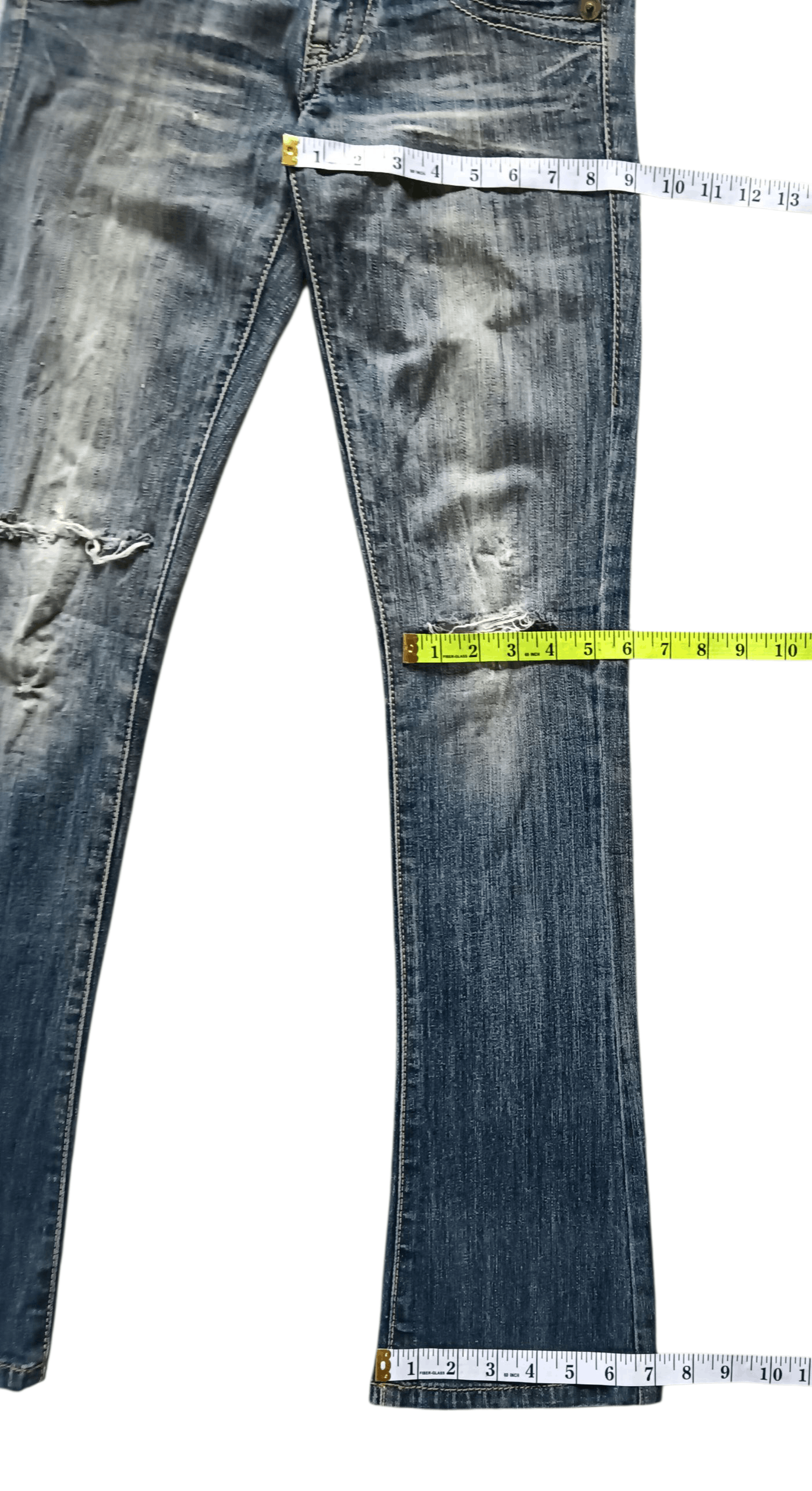 Burberry Burberry Blue Label Distressed Jeans Size 30" / US 8 / IT 44 - 14 Thumbnail