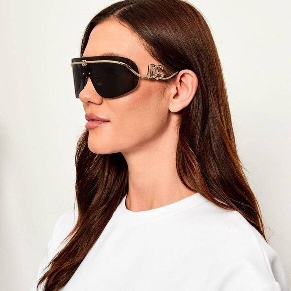 Dolce & Gabbana Dolce & Gabbana DG2320 02/87 Sunglasses Shiny Gold Shield Size ONE SIZE - 3 Thumbnail