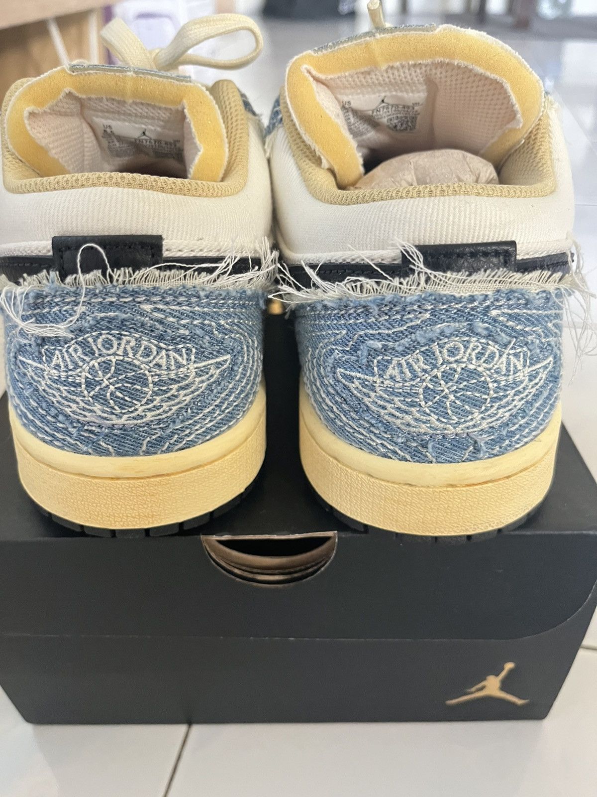 Jordan Brand × Nike Nike Air Jordan 1 SE Size US 8.5 / EU 41-42 - 3 Thumbnail