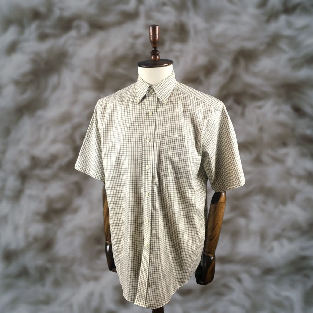 Vintage L.L. Bean Shirt Cotton Ivory Men M Button-Down Short Sleeve Regular Check Wrinkle Resistant Vintage No Size US M / EU 48-50 / 2 - 1 Thumbnail