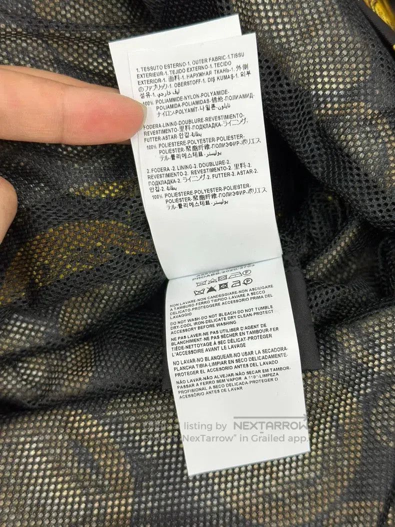 Versace Versace Gold Coin Logo Windbreaker Jacket. Size US S / EU 44-46 / 1 - 8 Thumbnail