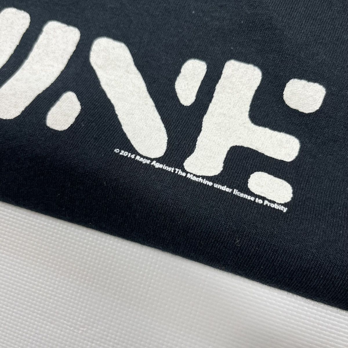 Rage Against The Machine 2014 Rage Against The Machine Tee T-Shirt Fist logo size L Size US L / EU 52-54 / 3 - 5 Thumbnail