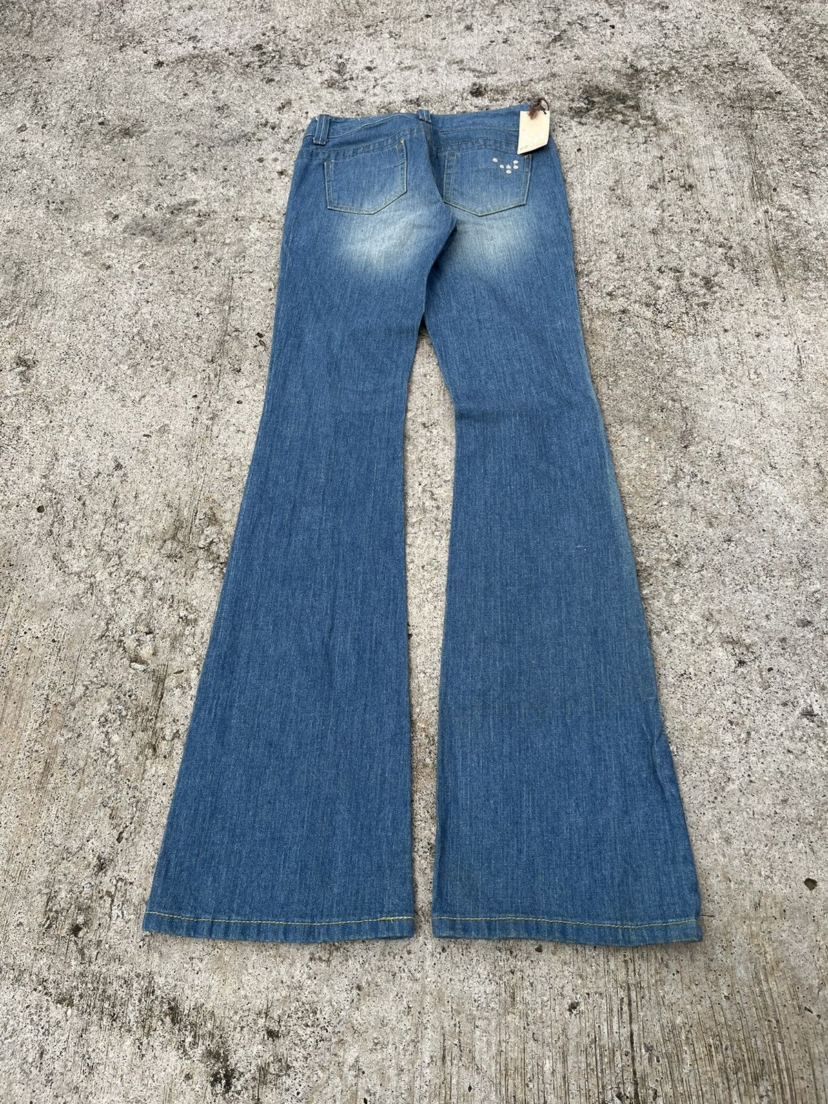 ET Boite Flare Jeans