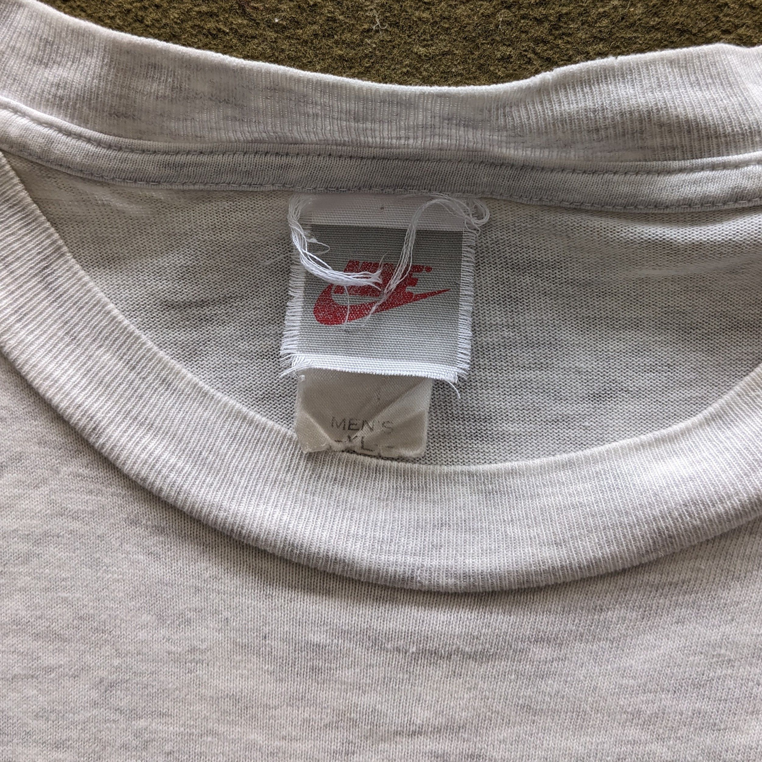 Nike Vintage NIKE Challenge Court Sport T-shirt Size US L / EU 52-54 / 3 - 6 Thumbnail