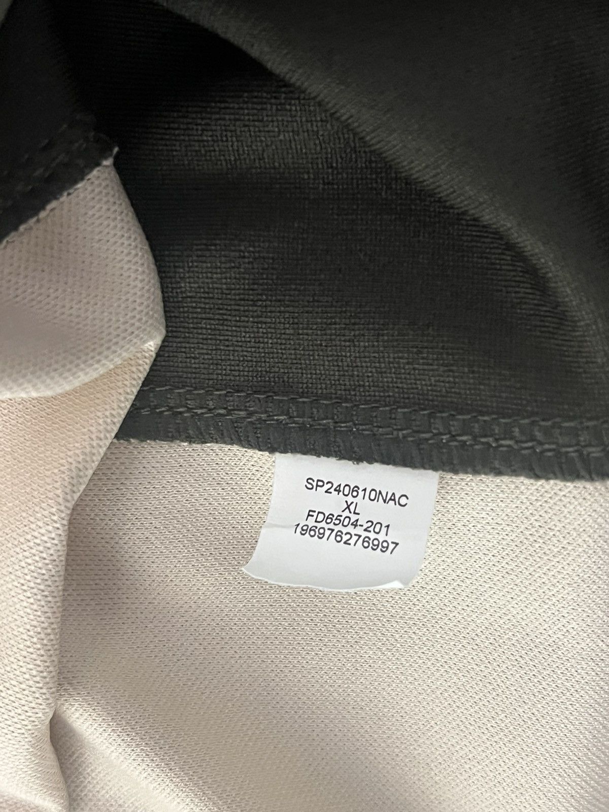 Jordan Brand PSG Jersey Size US XL / EU 56 / 4 - 5 Thumbnail