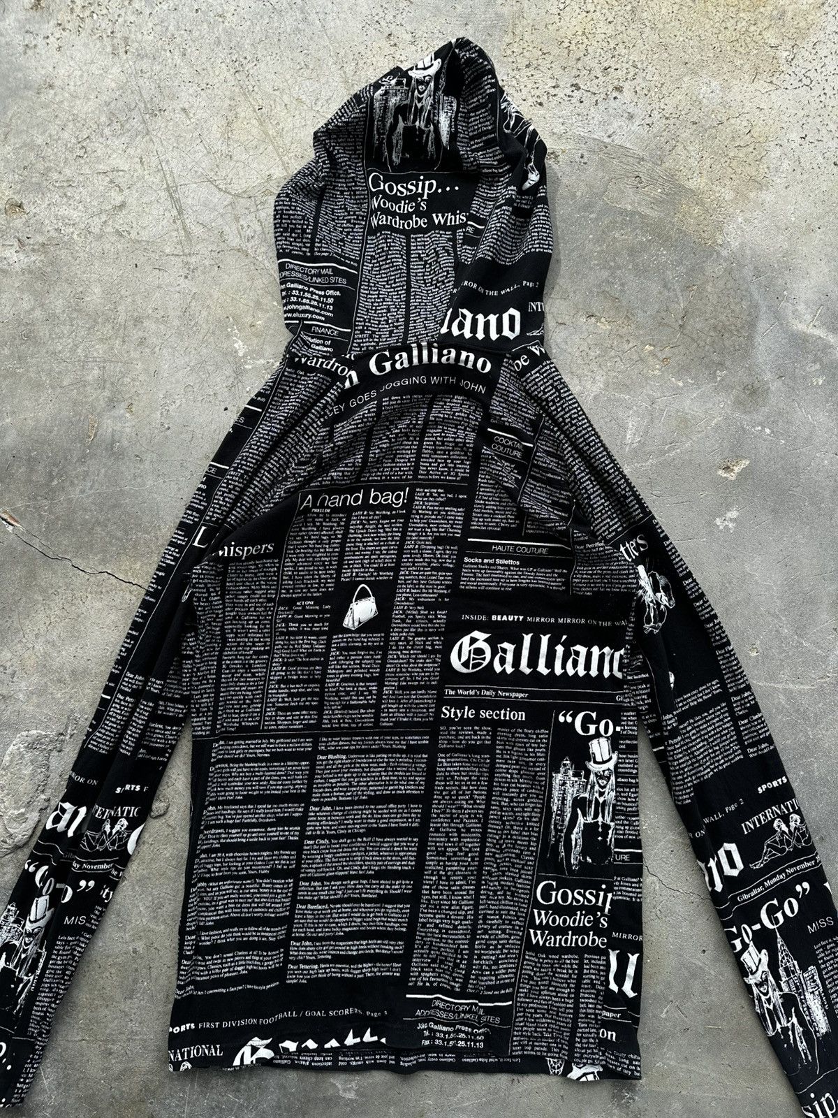 John Galliano John Galliano Gazette Newspaper Hoodie Size US S / EU 44-46 / 1 - 13 Thumbnail