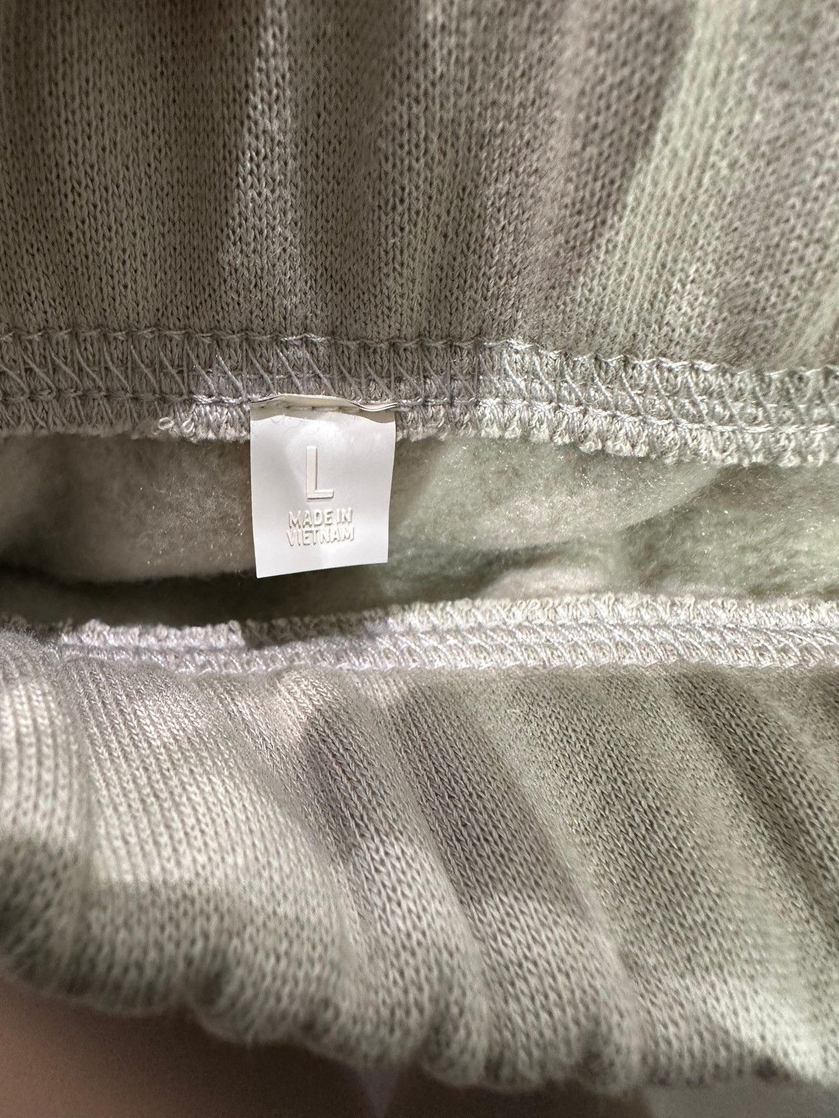 Essentials ESSENTIALS - Vintage Fleece Sweatpant Abbey Stone Size US 36 / EU 52 - 3 Thumbnail