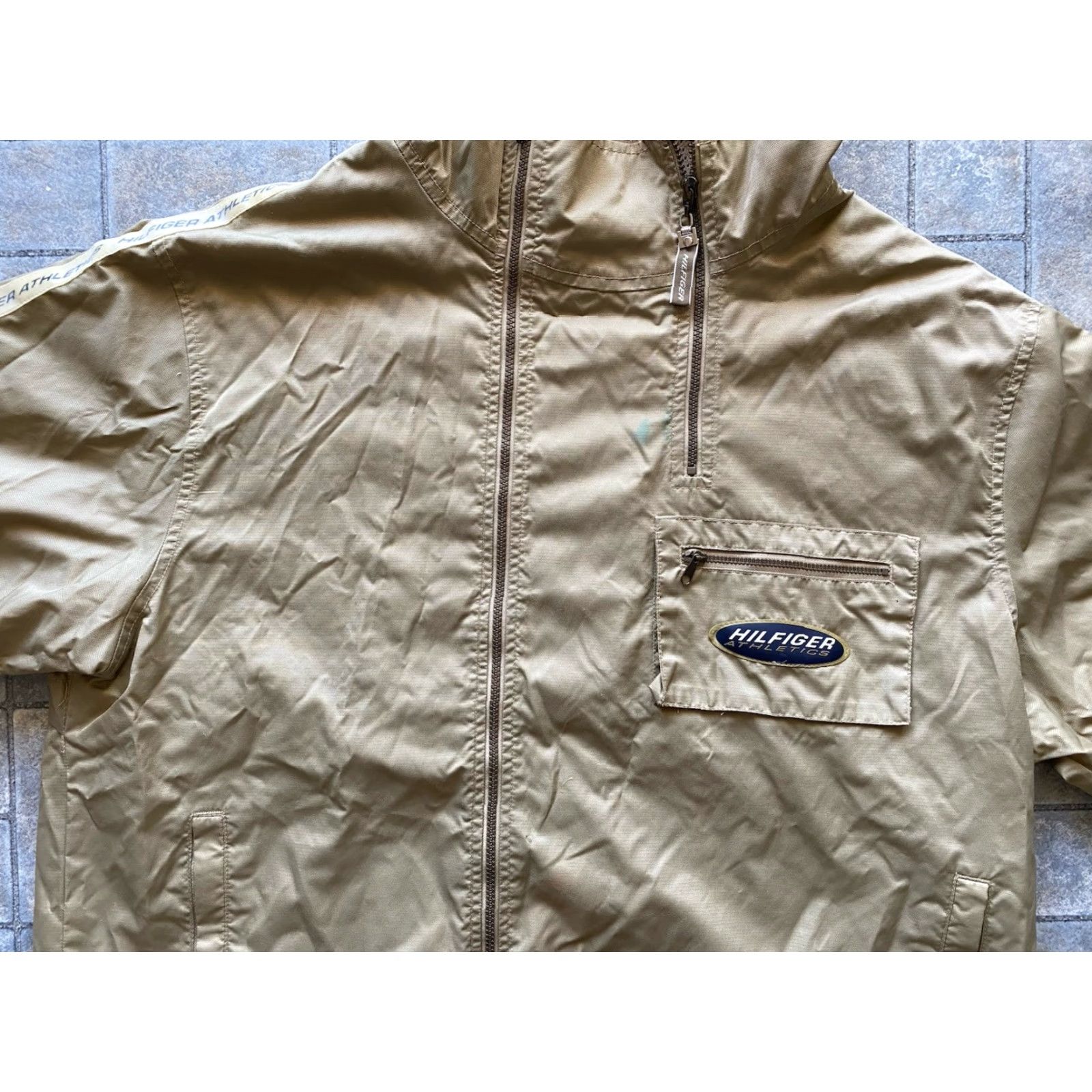 Tommy Hilfiger VINTAGE Hilfiger Athletics Mens Jacket XL Hooded Pockets Zipped Pockets Flaws Wear Damage Size US XL / EU 56 / 4 - 4 Thumbnail