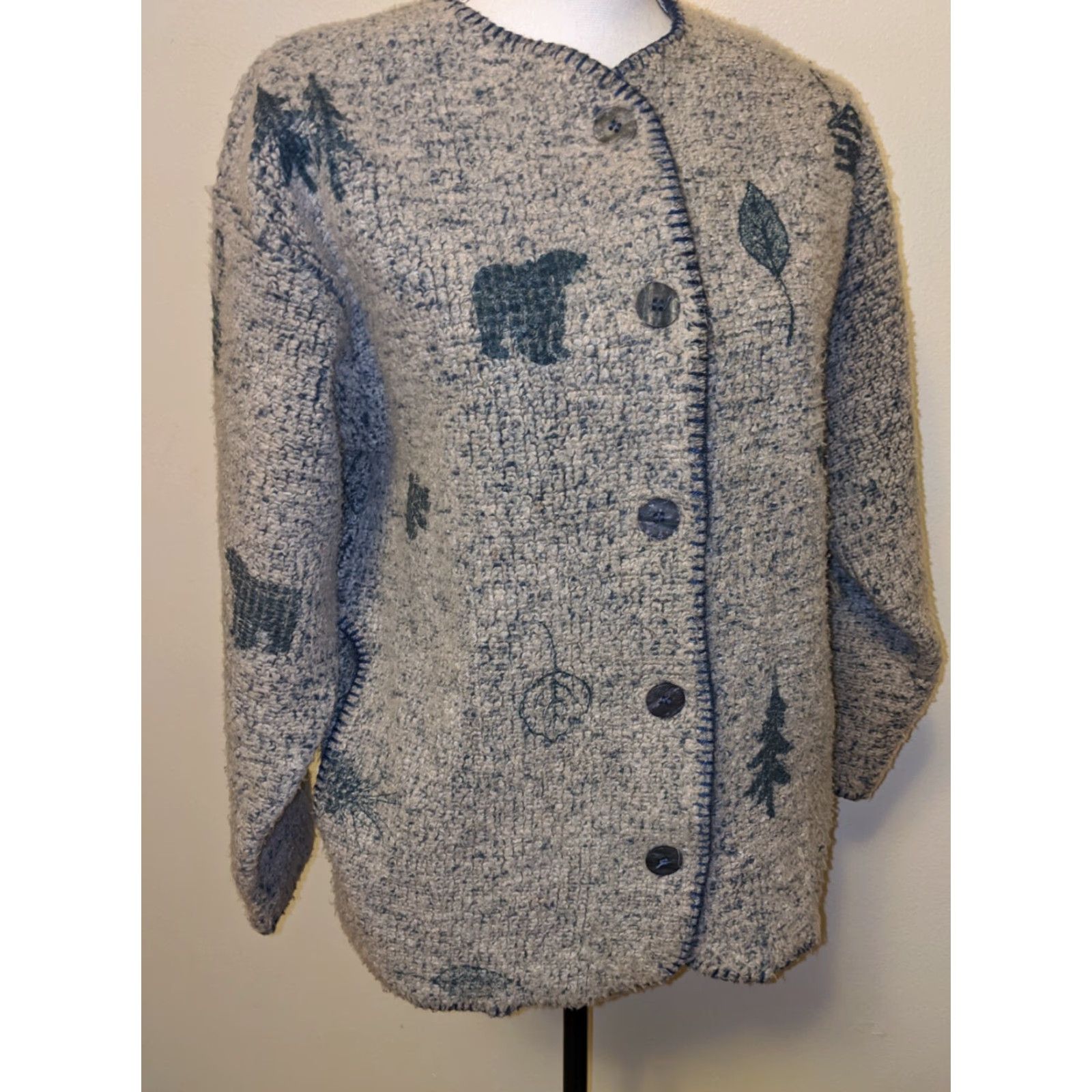 Vintage VINTAGE Artisans Cardigan Sweater Oversized Blue White Bear Leaf 90s Fleece Medium Womens Size M / US 6-8 / IT 42-44 - 3 Thumbnail