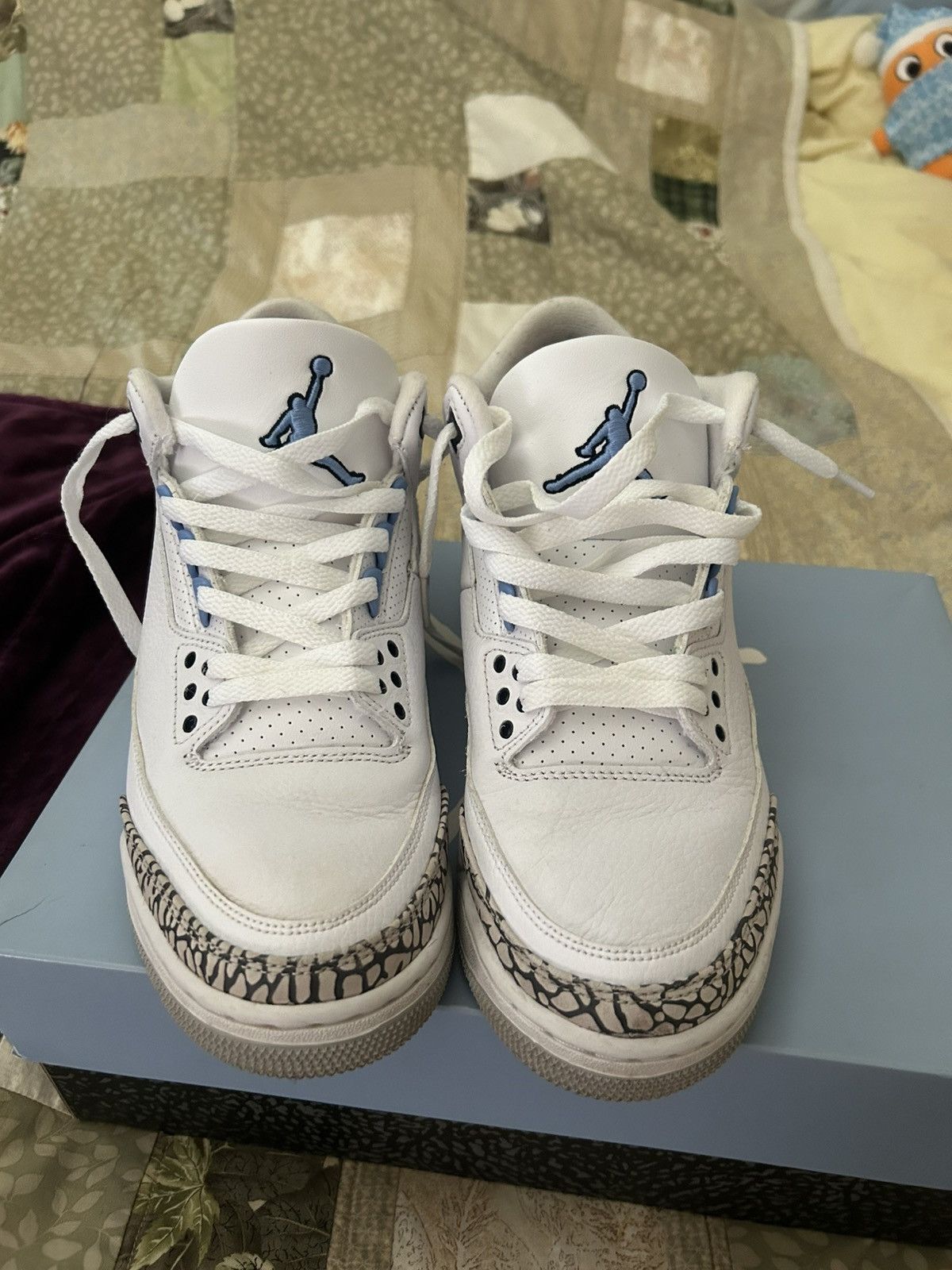 Jordan Brand Air Jordan 3 “UNC” Size US 8.5 / EU 41-42 - 2 Thumbnail