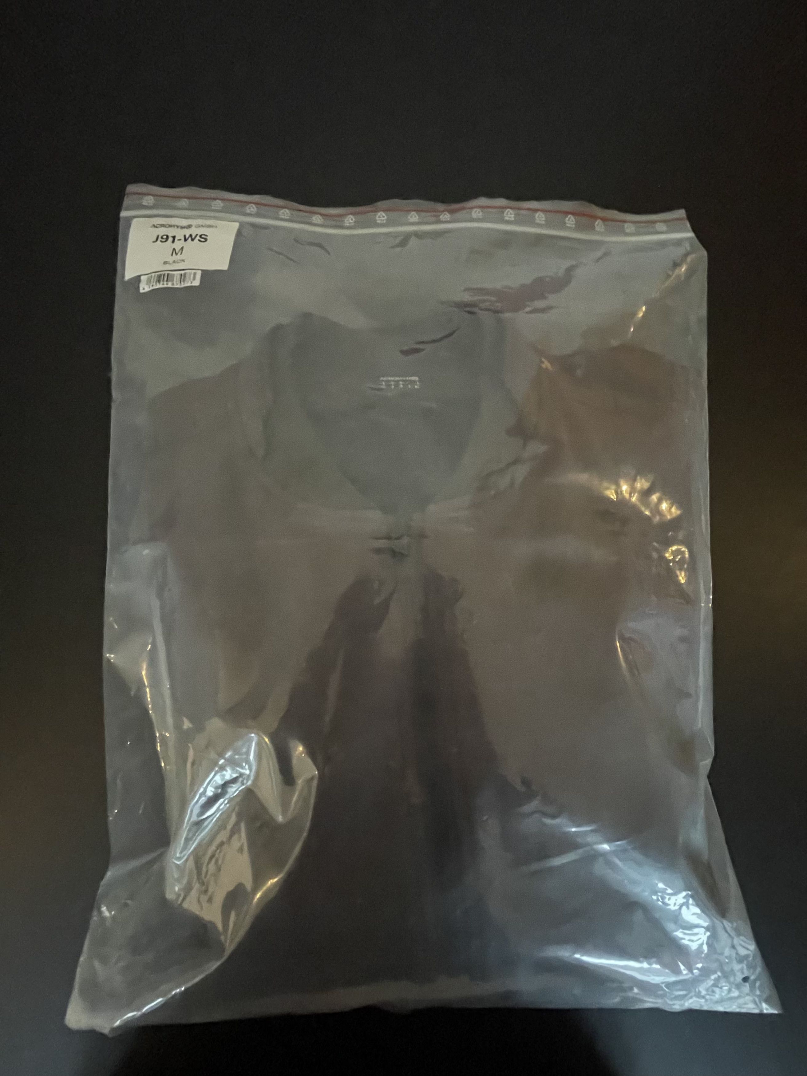 Acronym Acronym J90-SS / schwarzrot / size L / New Size US L / EU 52-54 / 3 - 7 Thumbnail