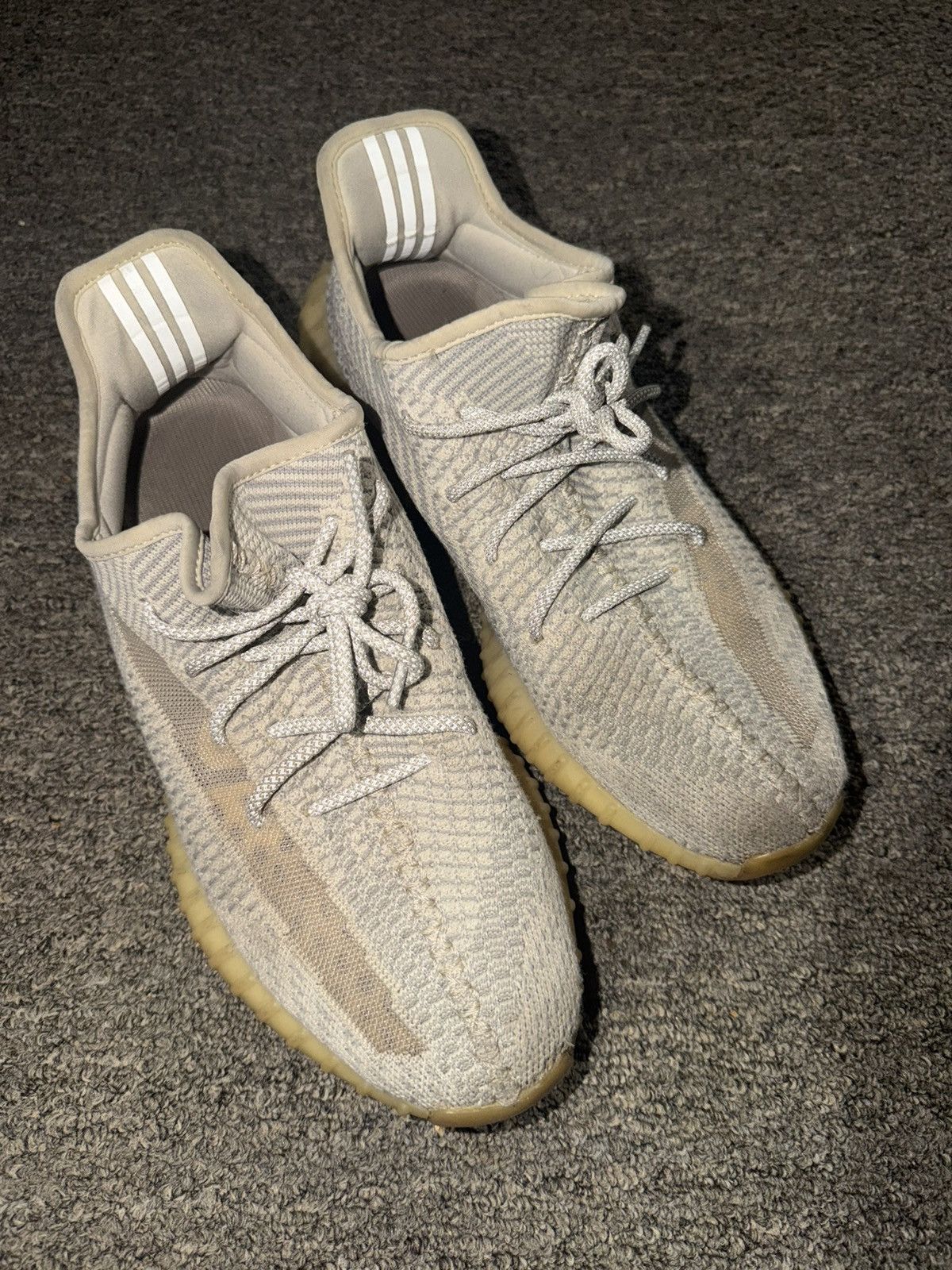 Yeezy Yeezy boost 350 lundmark v2 used w/ no box Size US 10.5 / EU 43-44 - 1 Thumbnail
