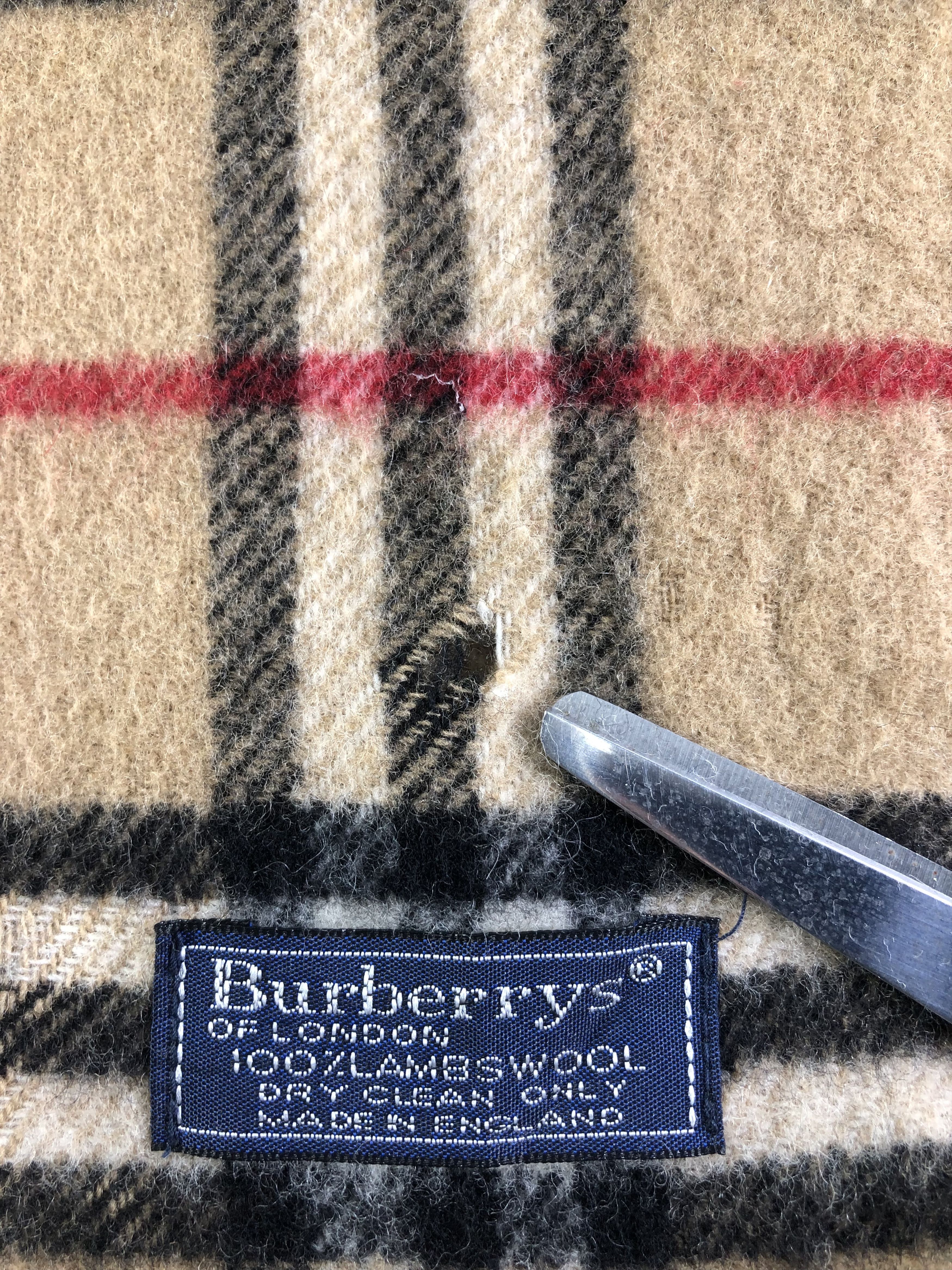 Burberry Burberrys Lambswool Scarf / Muffler / Neckwear SS1320 Size ONE SIZE - 5 Thumbnail