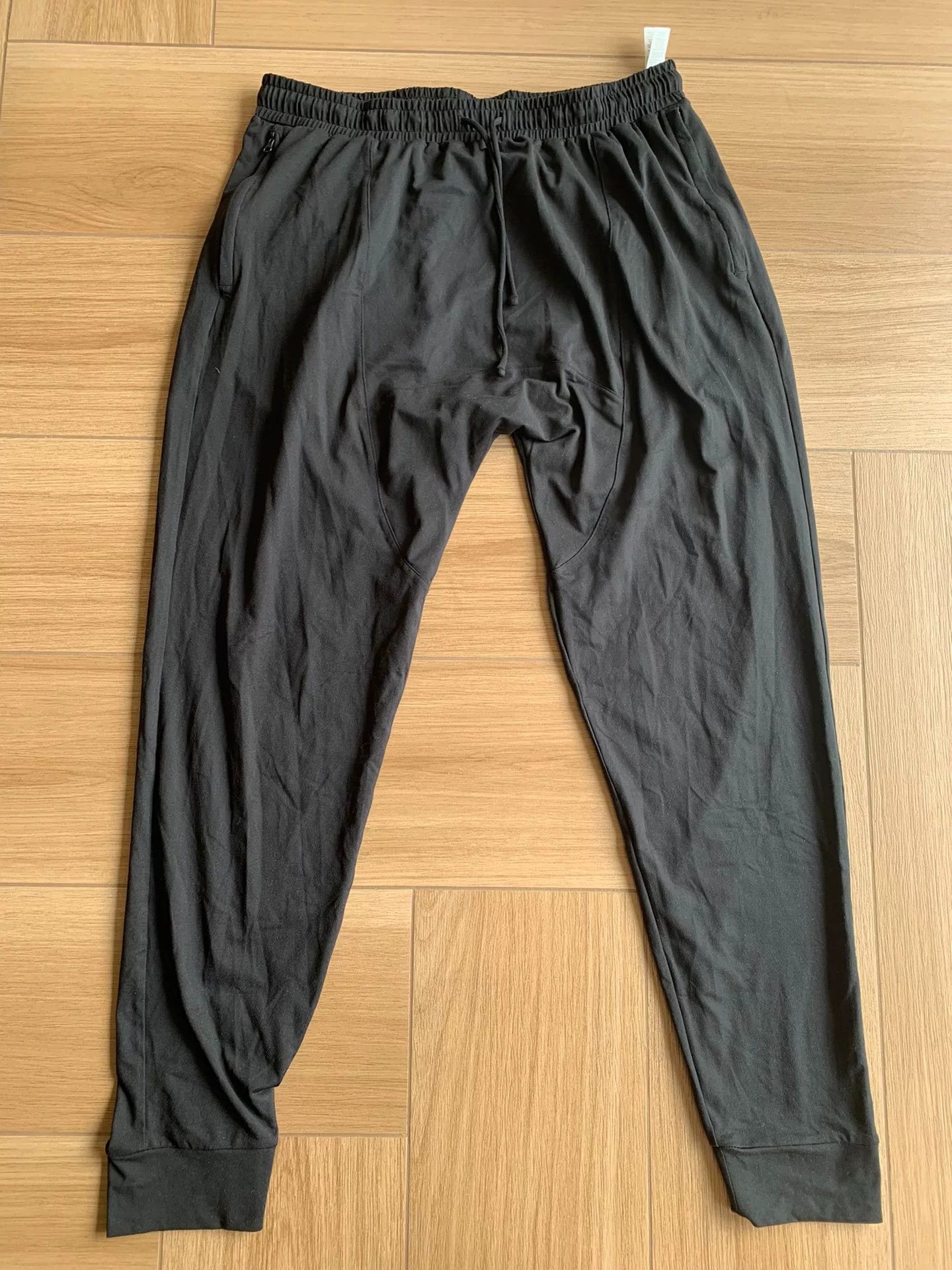 Alo Yoga Alo Yoga Conquer Revitalize Pant Size US 32 / EU 48 - 1 Thumbnail