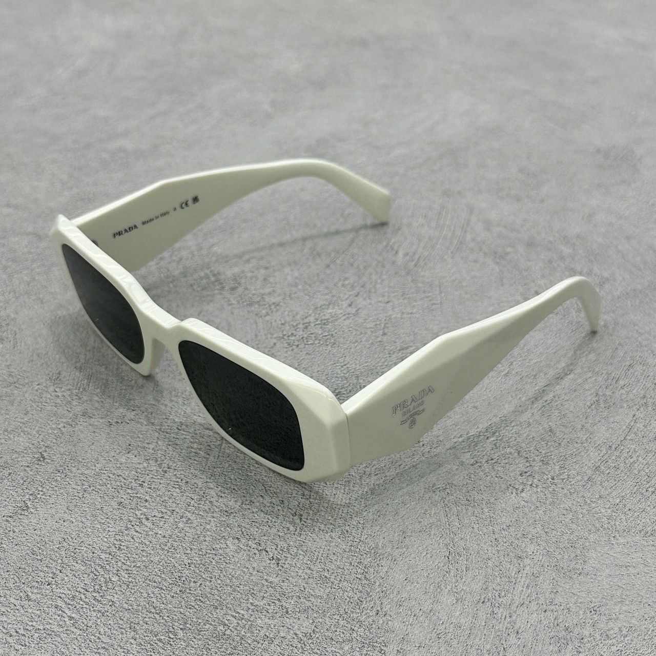 Prada PRADA 0PR 17WS 1425S0 SUNGLASSES Size ONE SIZE - 4 Thumbnail