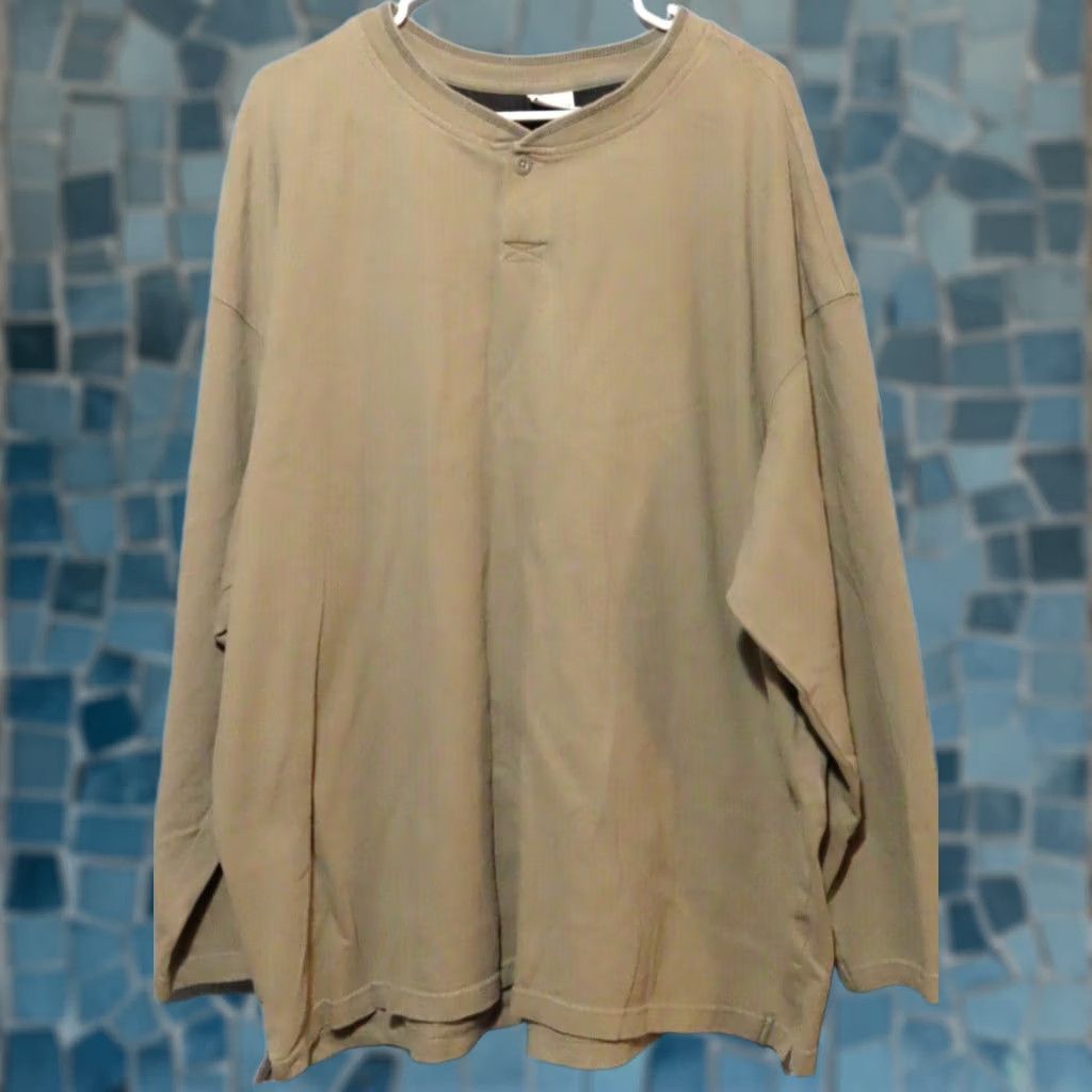 Vintage Columbia Sweatshirt Pullover 4XL Mens Tan Cotton Blend Long Sleeve Solid Regular Size 4XL Men’s Pullover Sweatshirt Size US XXL / EU 58 / 5 - 1 Thumbnail