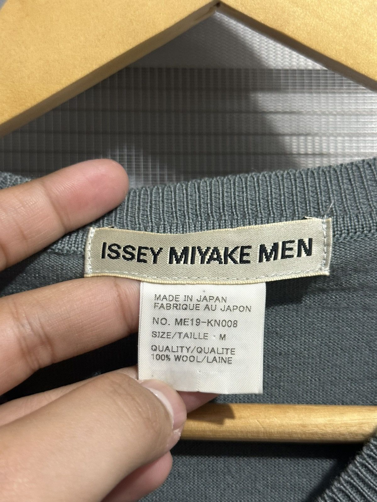 Issey Miyake Issey Miyake Man V neck Sweater Size US M / EU 48-50 / 2 - 3 Thumbnail