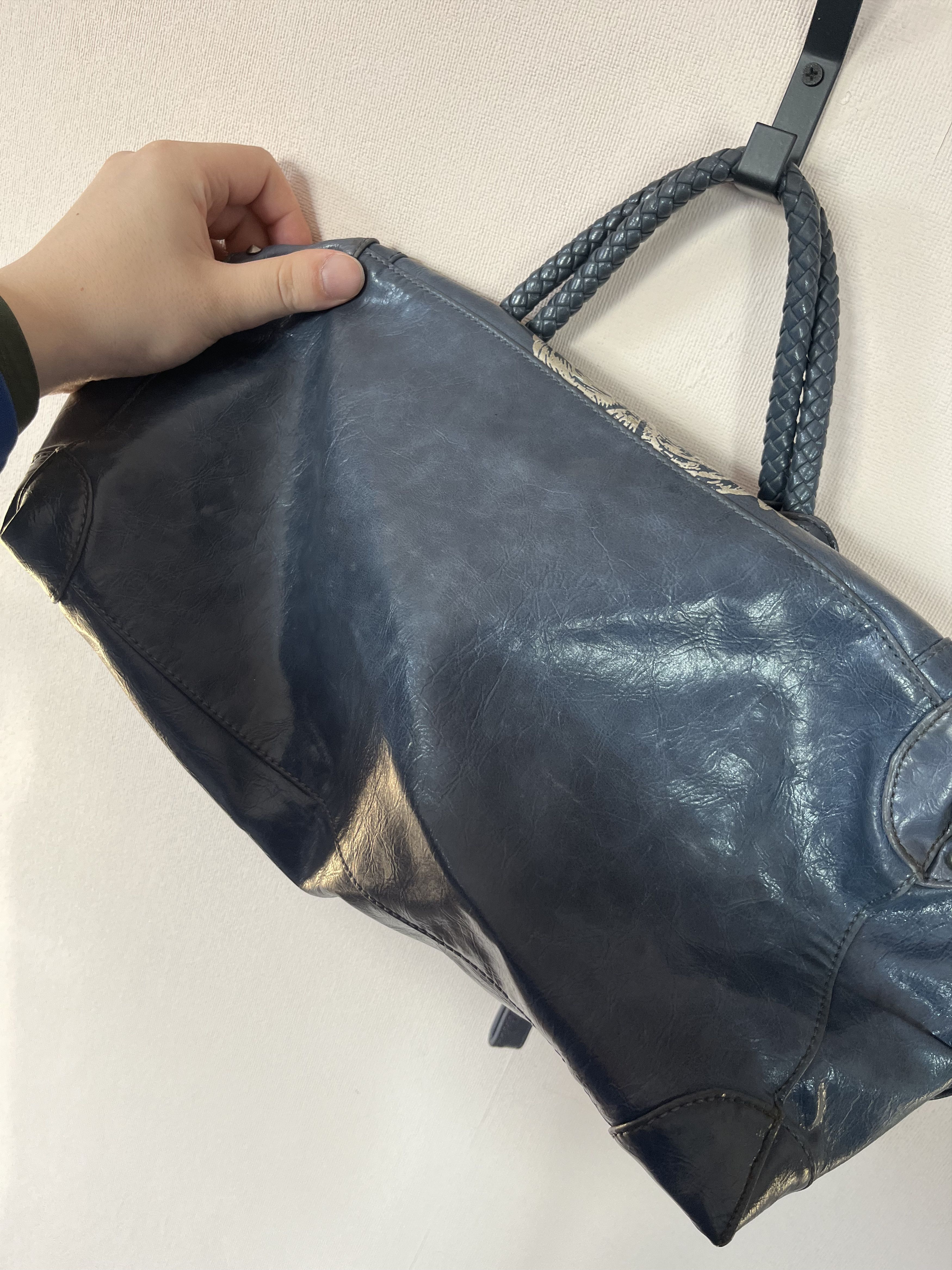 Guess Guess Jeans Y2K Studded Shoulder Bag Blue Vintage Logo Purse Size ONE SIZE - 8 Thumbnail