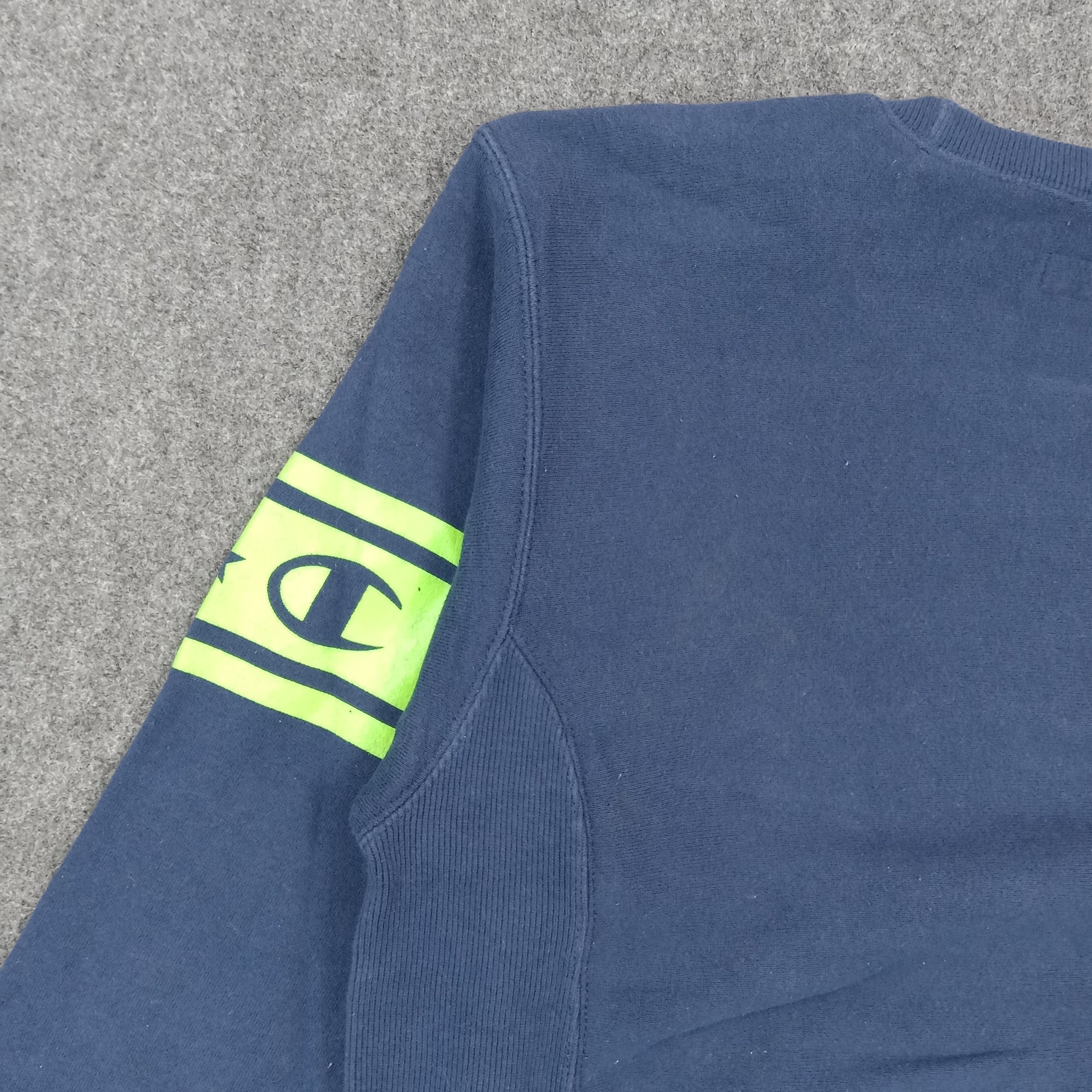 Champion Rare Vintage Blue Cross x Champion Sweatshirt C279N15 Size US S / EU 44-46 / 1 - 6 Thumbnail