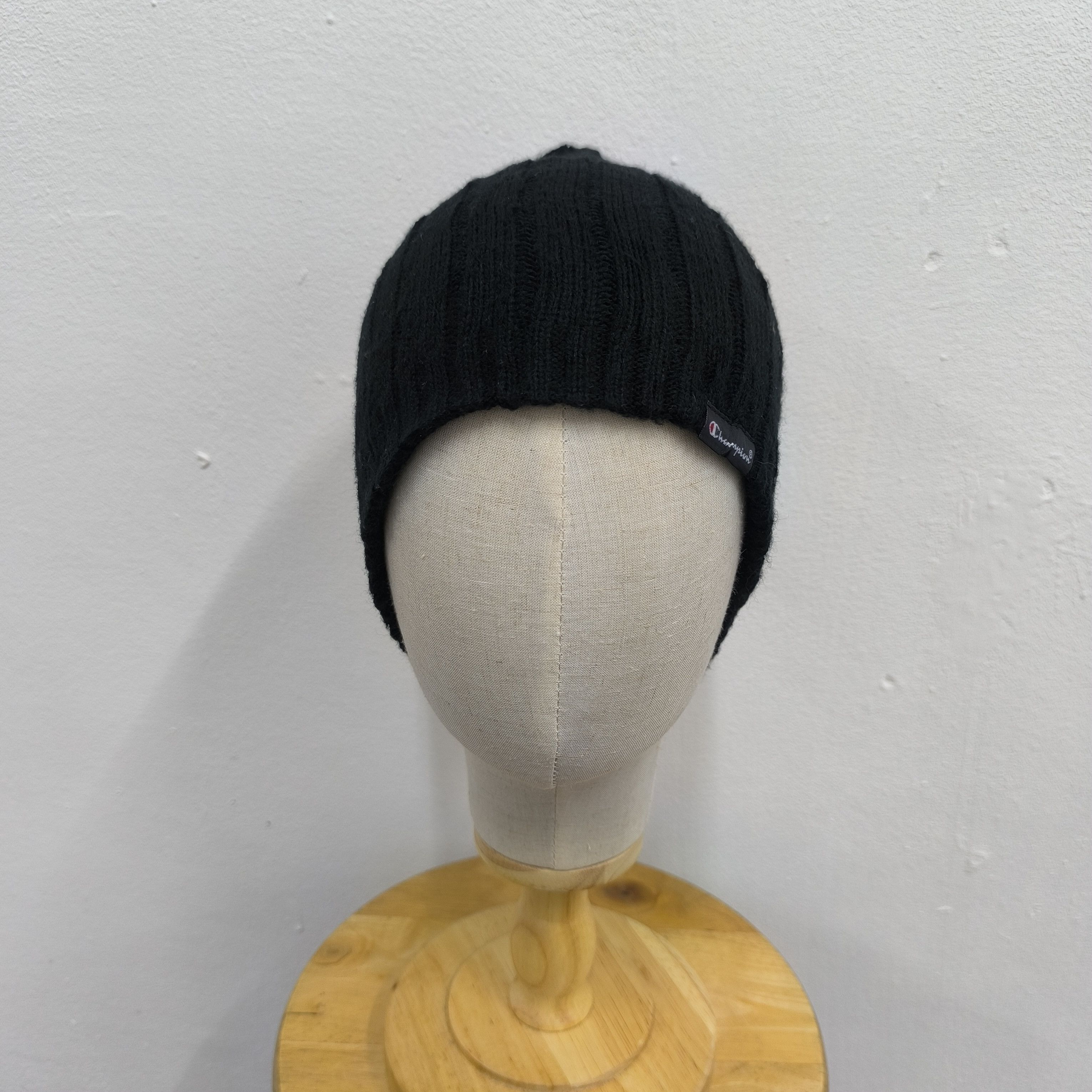 Champion 🌟Champian patch pull on beanie hat Size ONE SIZE - 2 Thumbnail