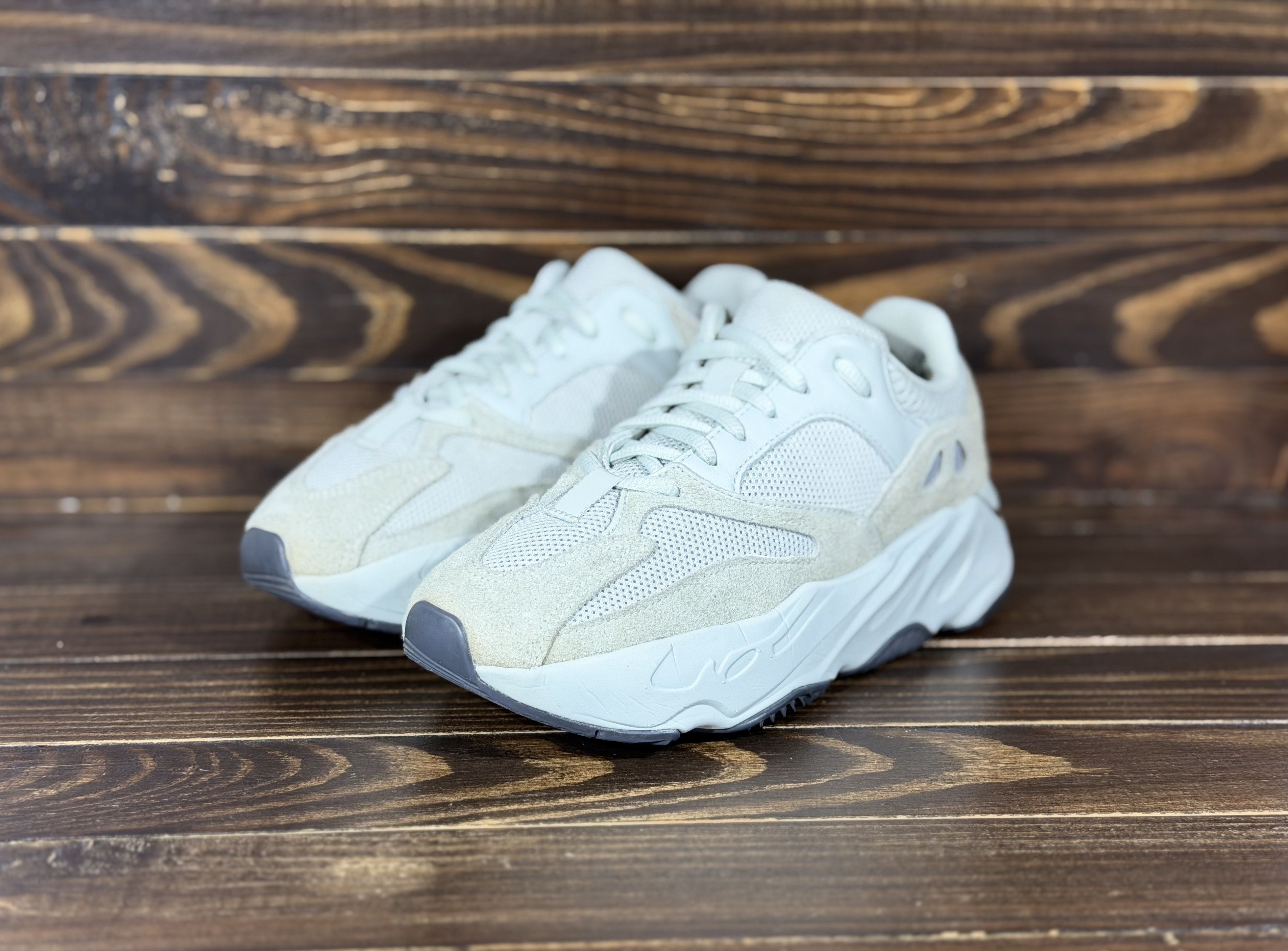 Adidas ADIDAS Yeezy Boost 700 "Salt" Men's/Kids US4 UK3.5 FR36 JP22 Size US 5 / EU 37 - 20 Thumbnail