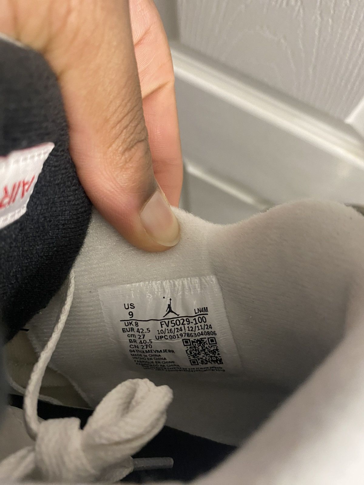 Jordan Brand × Nike White cement Jordan 4 Size US 9 / EU 42 - 6 Thumbnail