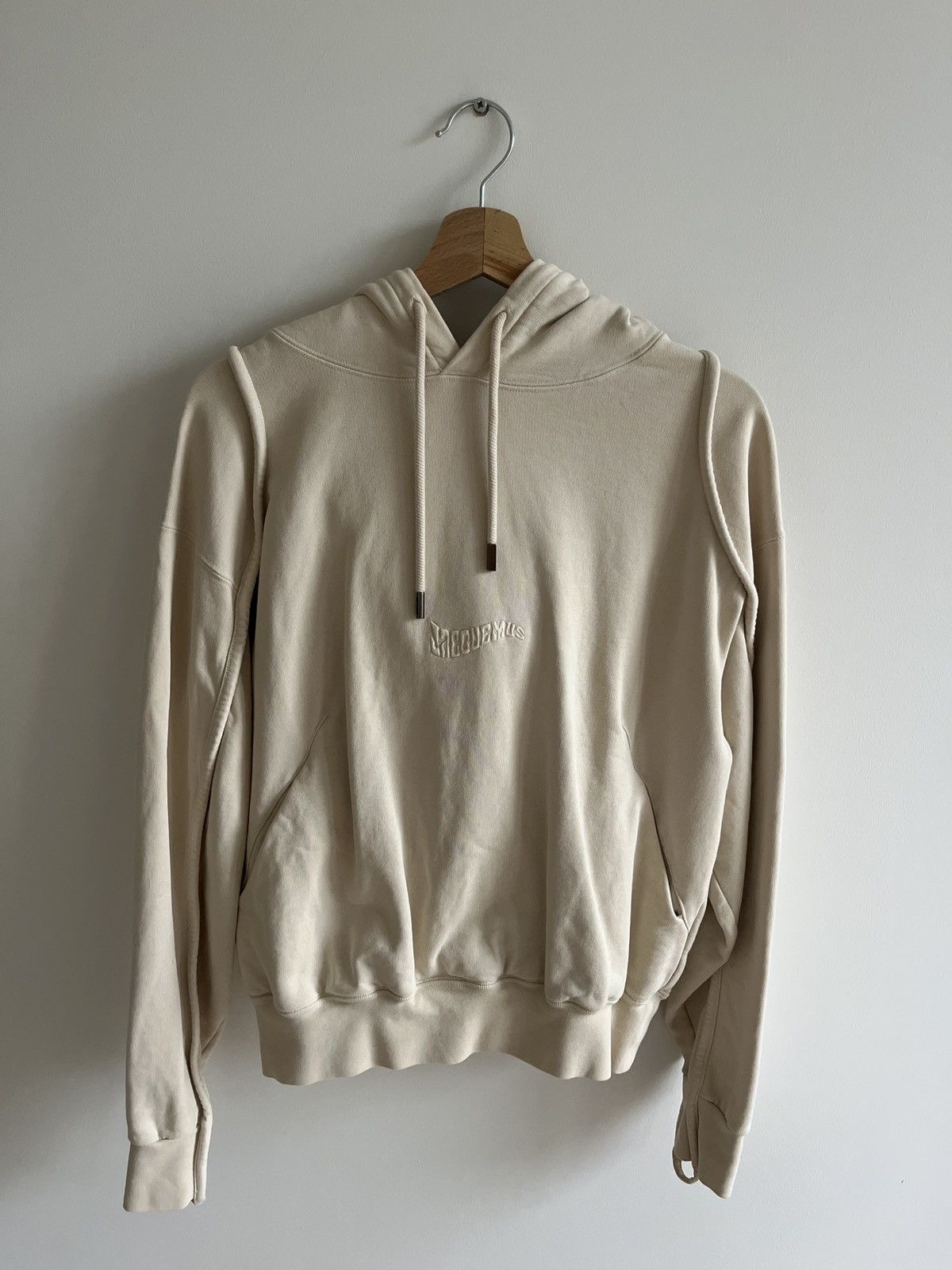 Jacquemus Jacquemus Camargue hoodie beige Size XXS / US 00 / IT 34 - 1 Thumbnail