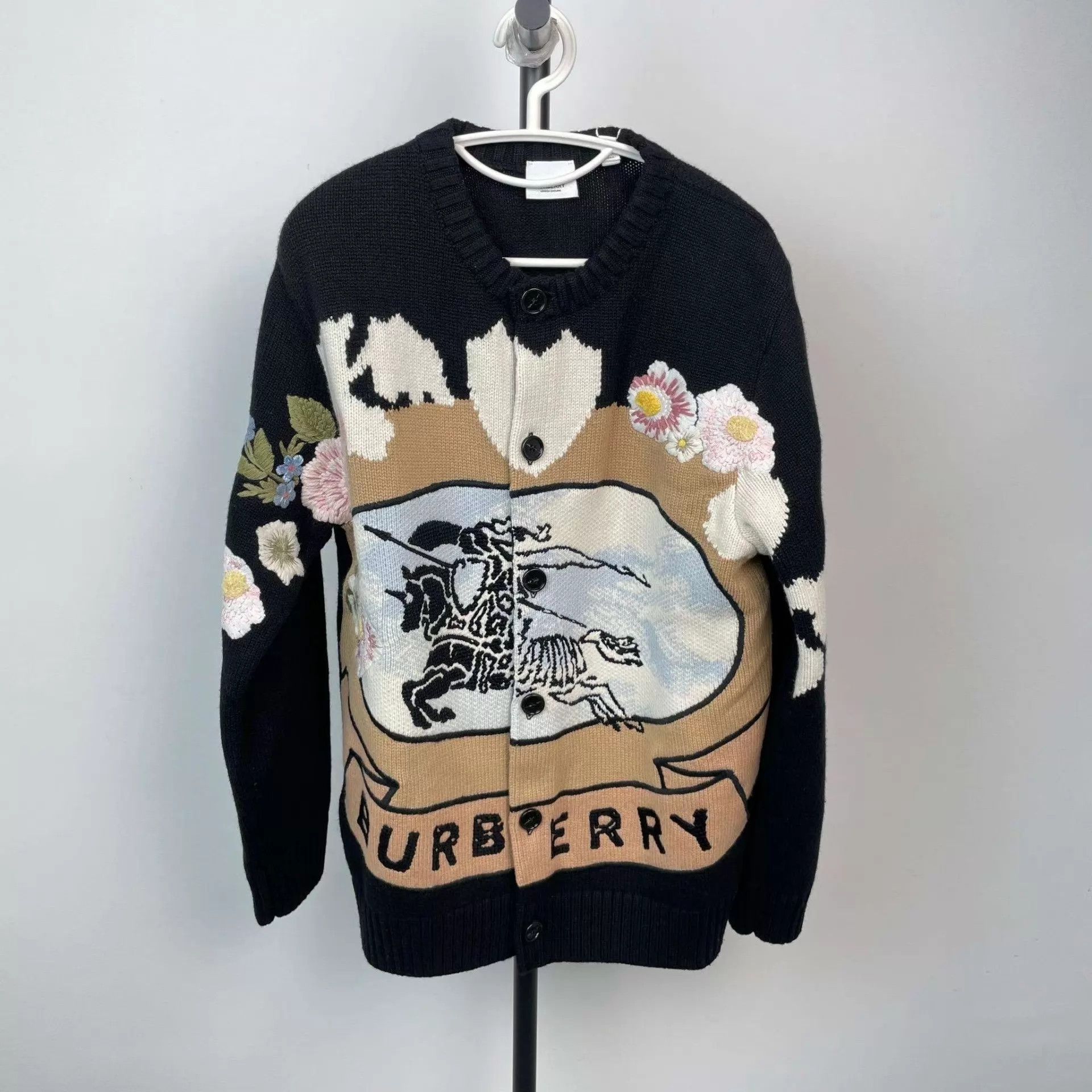 Burberry Burberry floral knit sweater black XS Size XS / US 0-2 / IT 36-38 - 1 Thumbnail