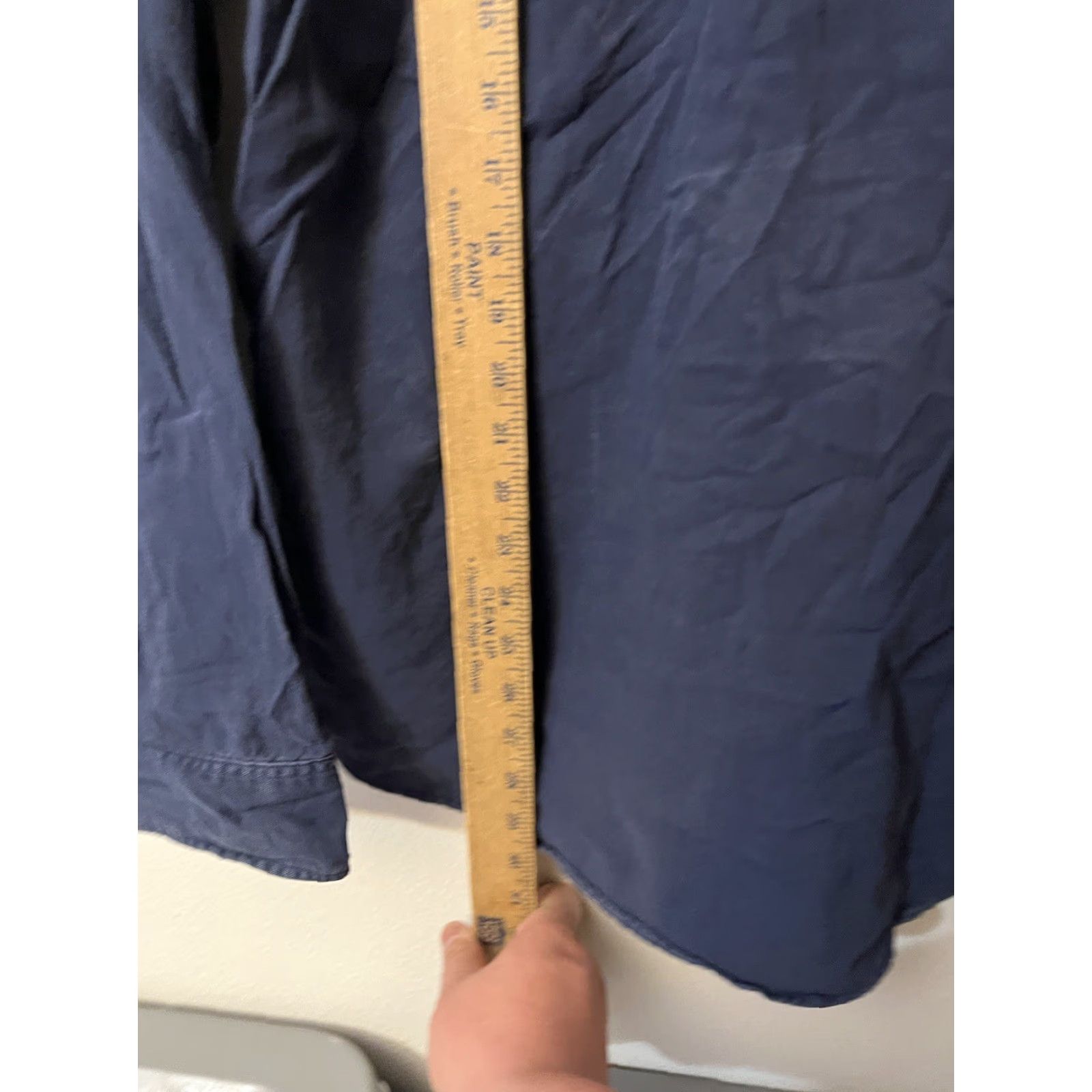 Abercrombie & Fitch Abercrombie & Fitch Mens XL Navy Long Sleeve Button-Down Cotton Viscose Shirt Size US XL / EU 56 / 4 - 5 Thumbnail