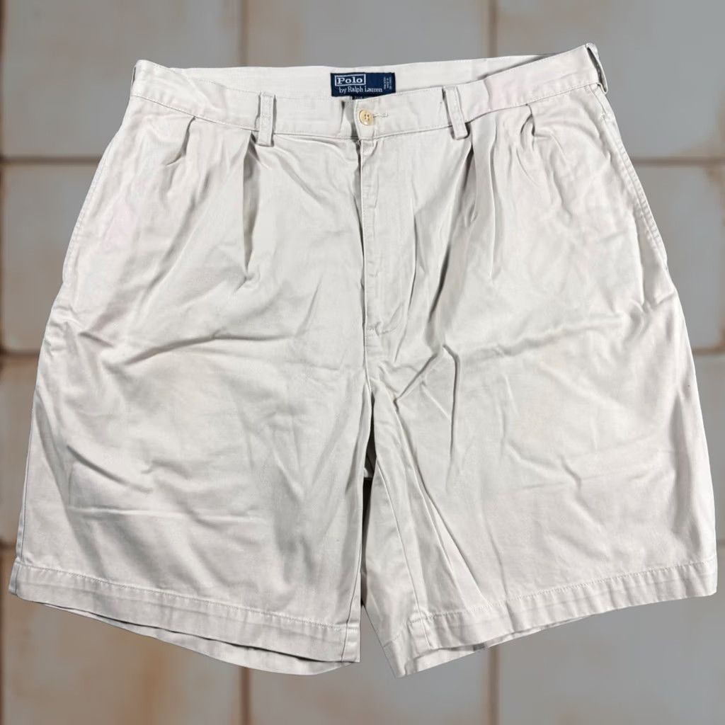 Polo Ralph Lauren Polo Ralph Lauren Tyler Short Mens 38 Tan Khaki Double Pleated Classic Chino Shorts, Beige, 90s, Vintage Preppy, Casual, Travel, Cotton, Classic Fit Size US M / EU 48-50 / 2 - 1 Thumbnail