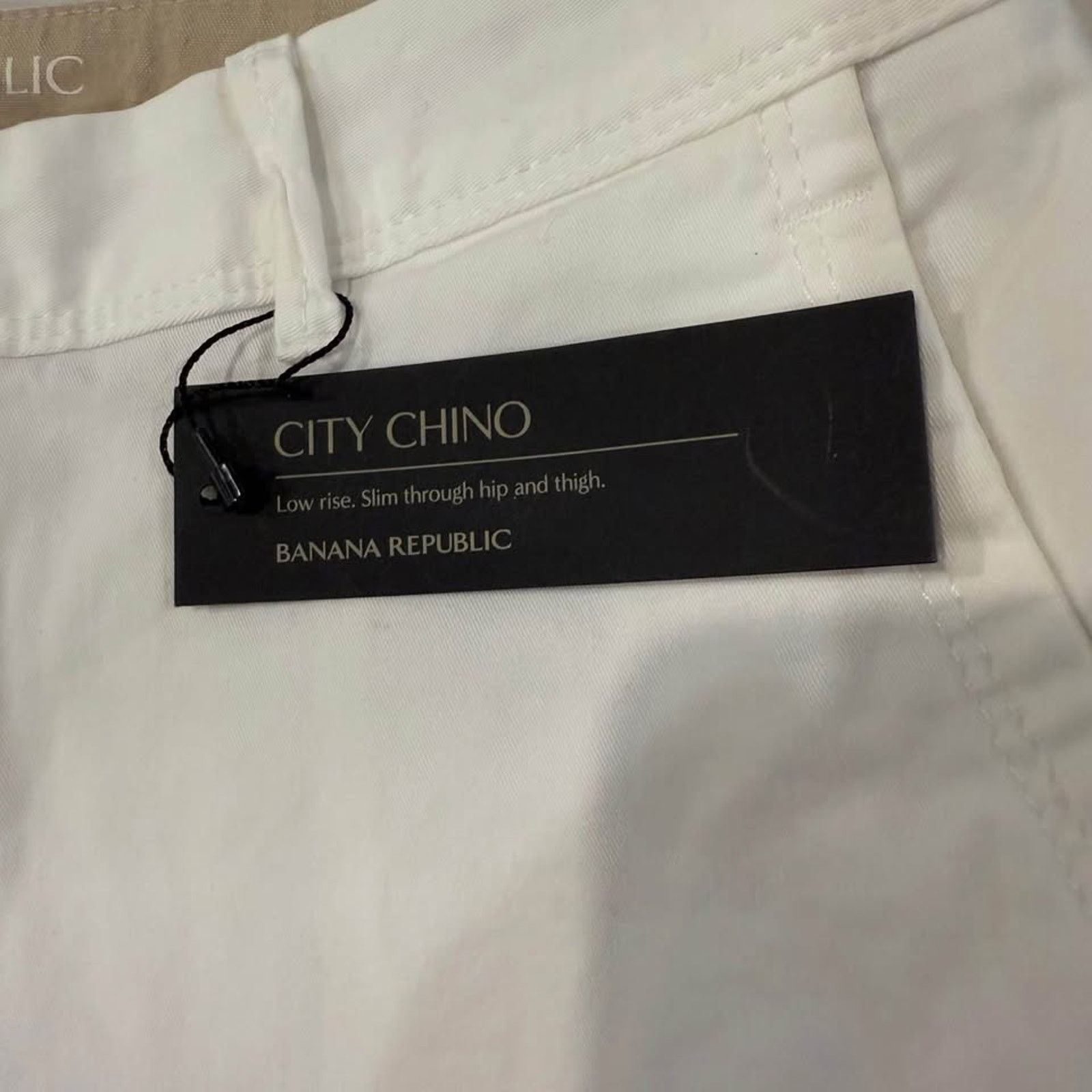 Banana Republic Banana Republic NWT City Chino White Pants Womens 2 Low Rise Size 26" / US 2 / IT 38 - 4 Thumbnail