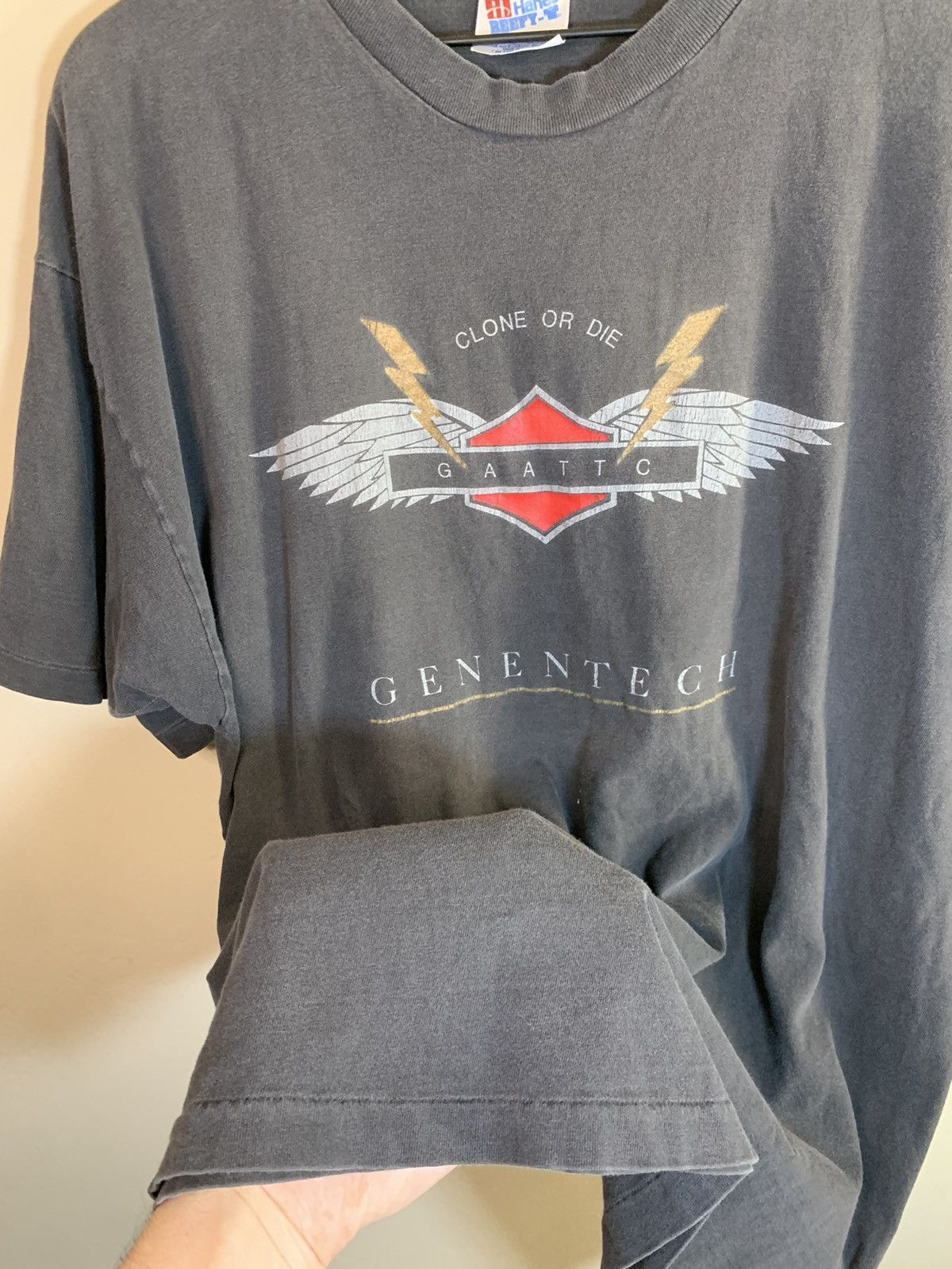 Arts & Science × Vintage *RARE* Vintage Genentech Clone Or Die Single Stitch T-Shirt Size US XL / EU 56 / 4 - 3 Thumbnail