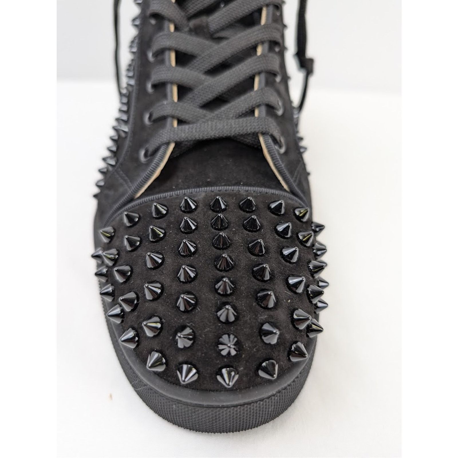Christian Louboutin o1rshd1 Louis Orlato Flat Sneakers in Black Size US 8 / EU 41 - 16 Thumbnail