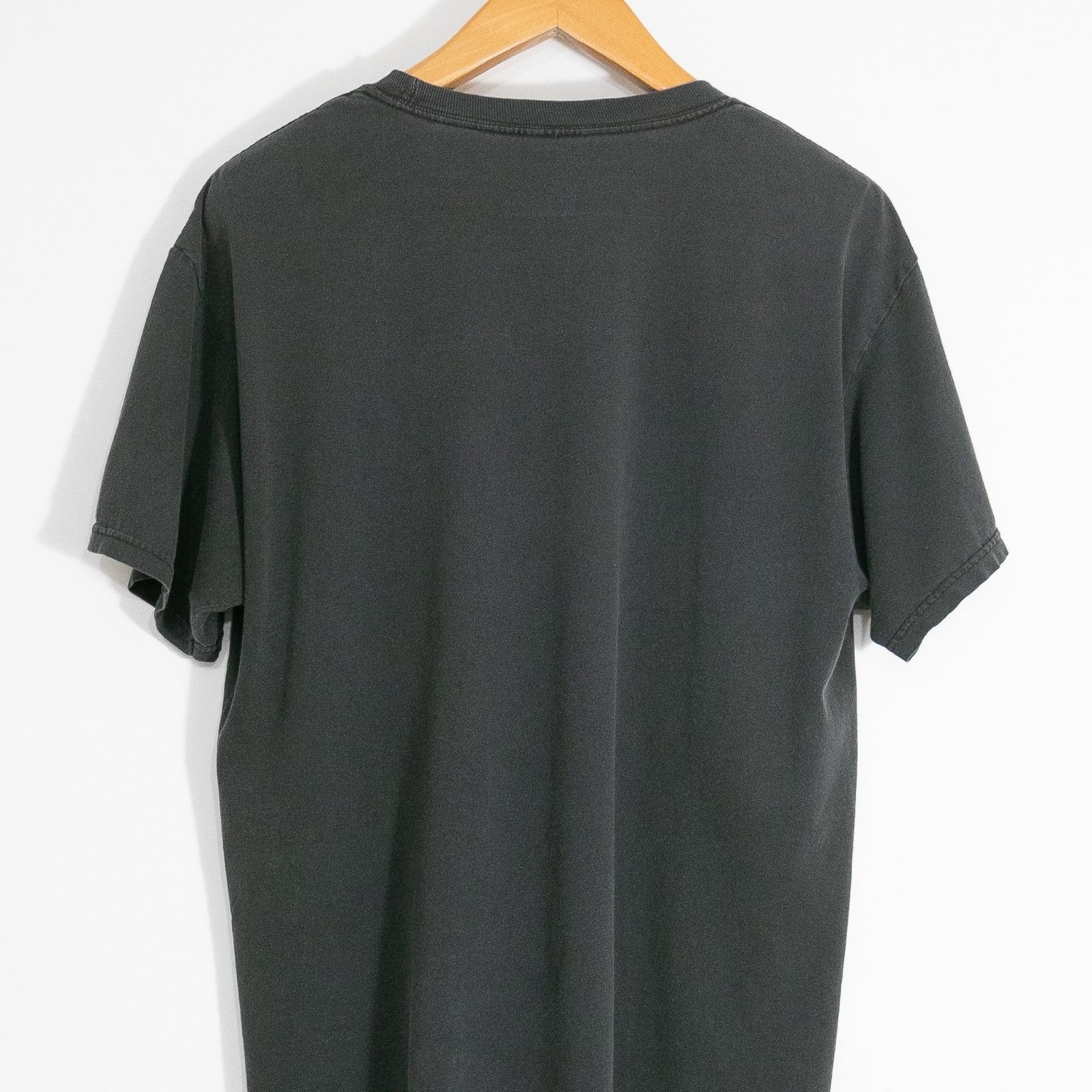 Vintage Vintage Y2K DC Shoes Skateboarding T Shirt Mens Large Skate Size US L / EU 52-54 / 3 - 6 Thumbnail