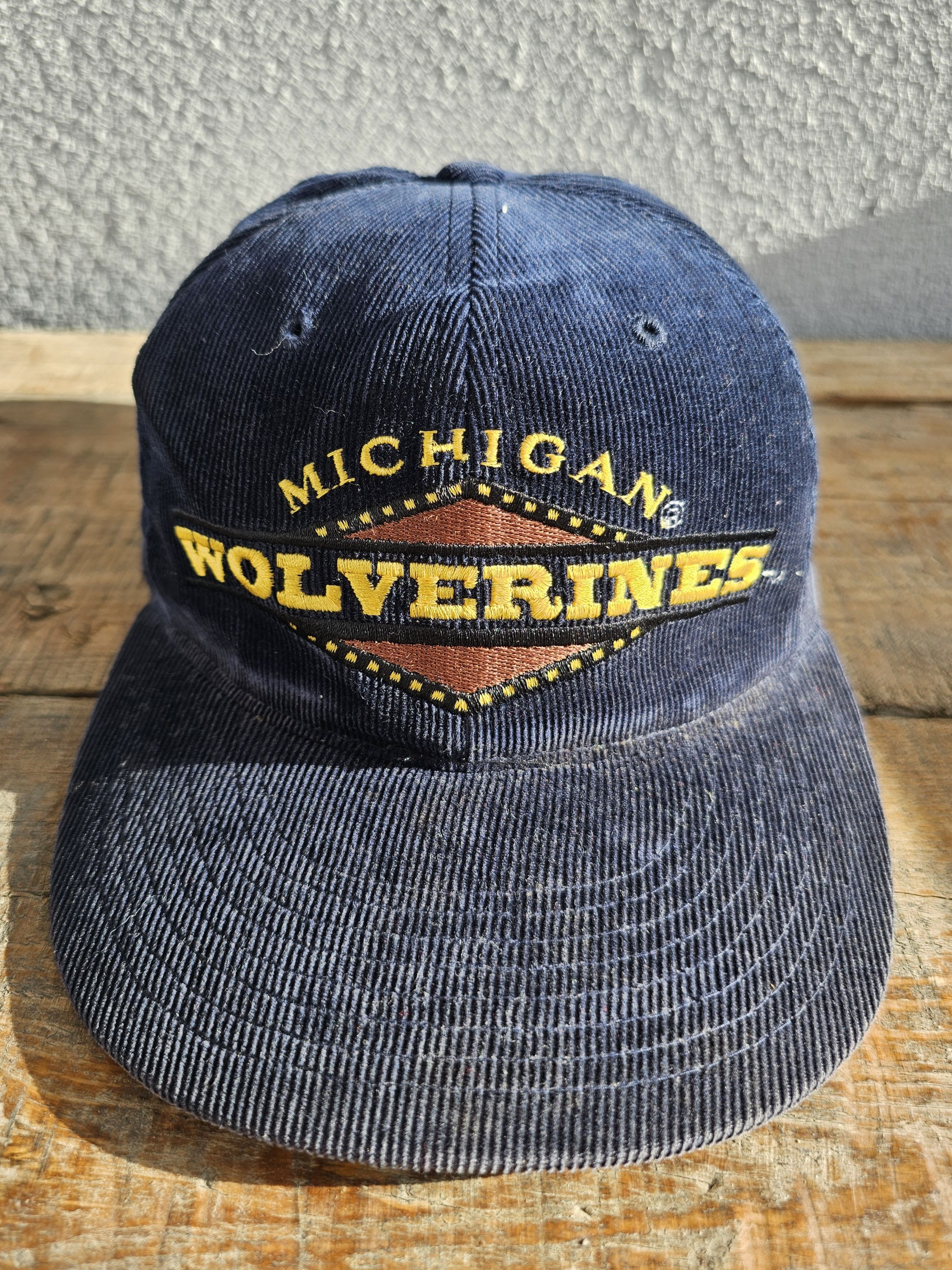 Starter Michigan Wolverines Starter Corduroy Hat Size ONE SIZE - 2 Thumbnail