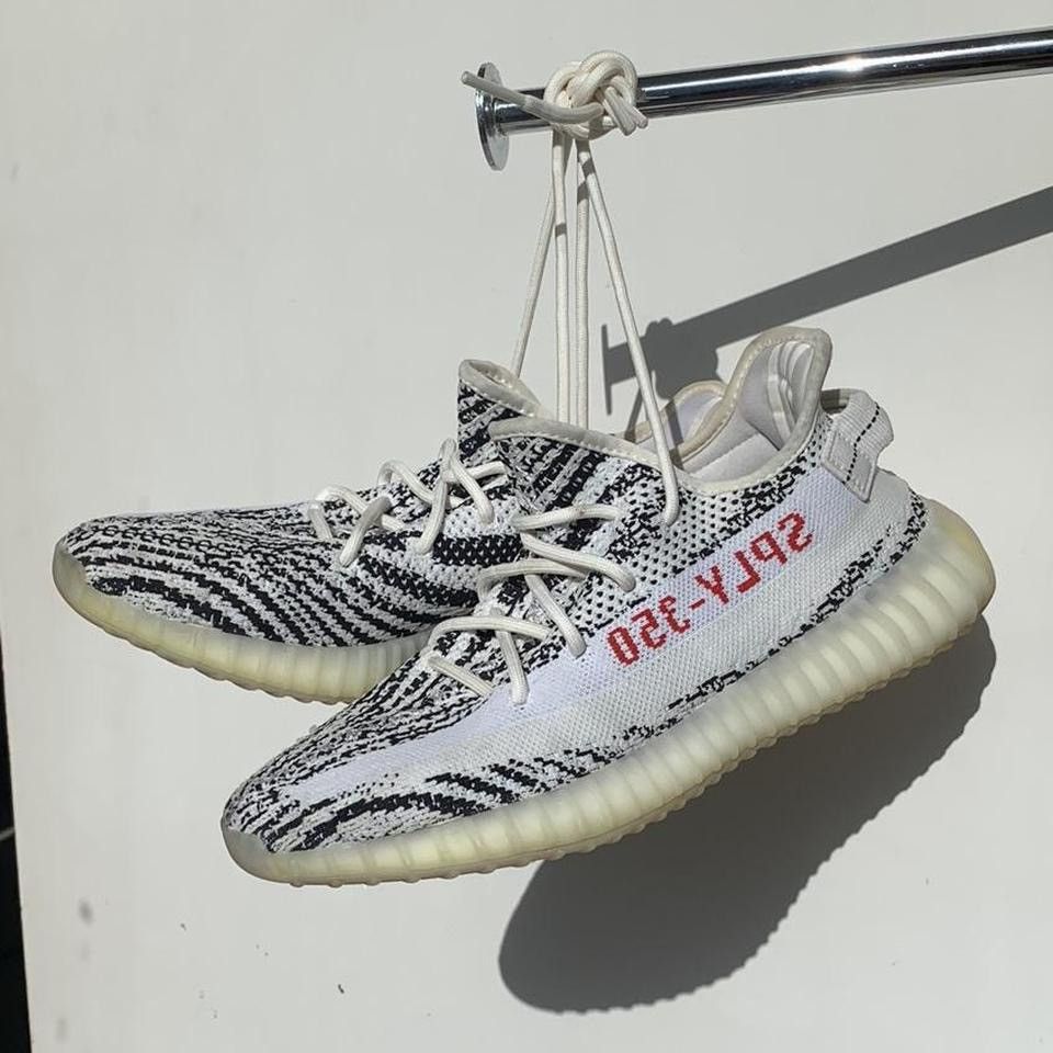 Adidas × Yeezy Adidas Yeezy Boost 350 V2 Zebra - US9 Size US 9 / EU 42 - 1 Thumbnail