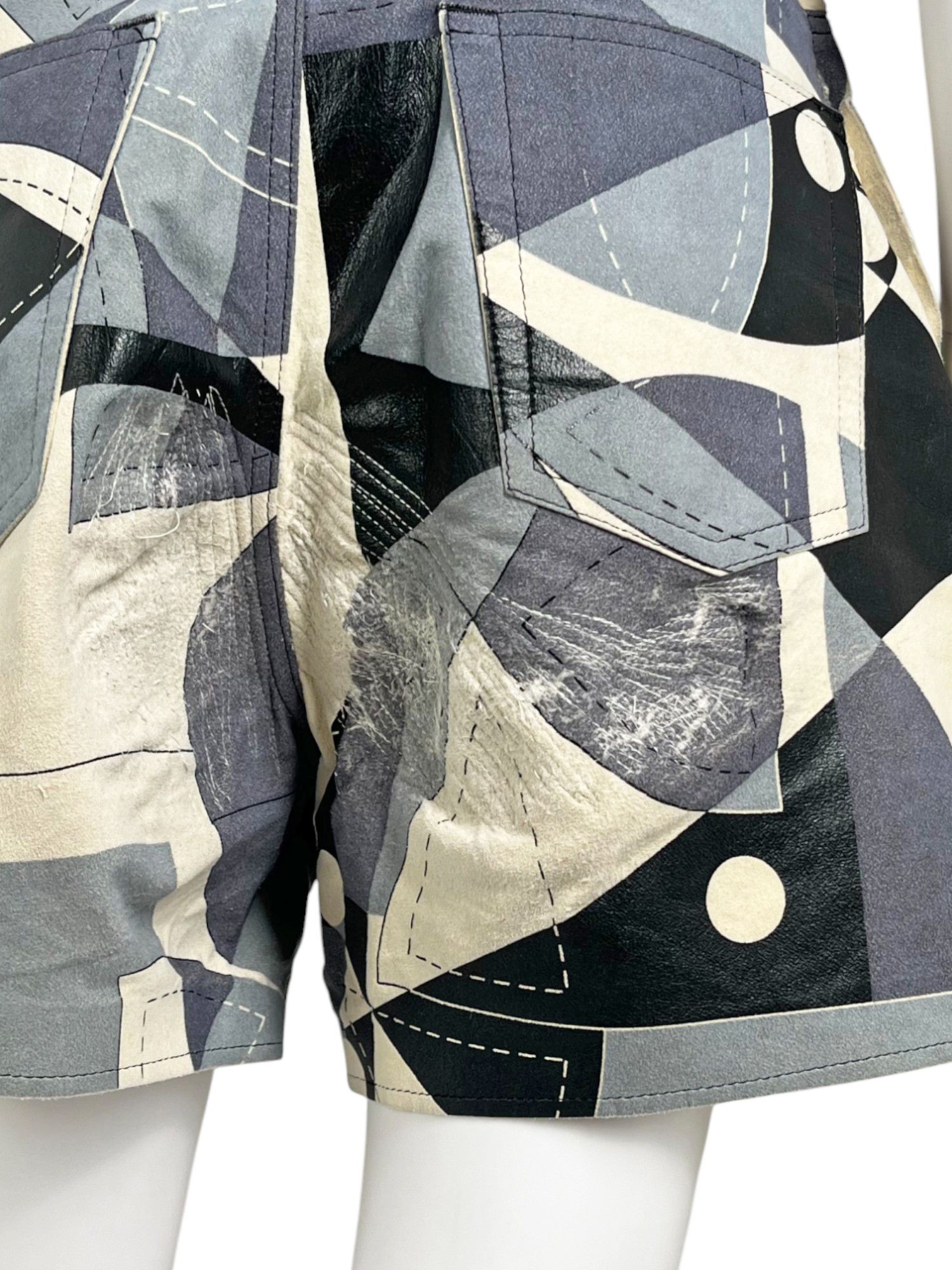 Junya Watanabe S/S 2015 Geometric Light Blue/Black High Waisted Shorts Size 27" / US 4 / IT 40 - 5 Thumbnail