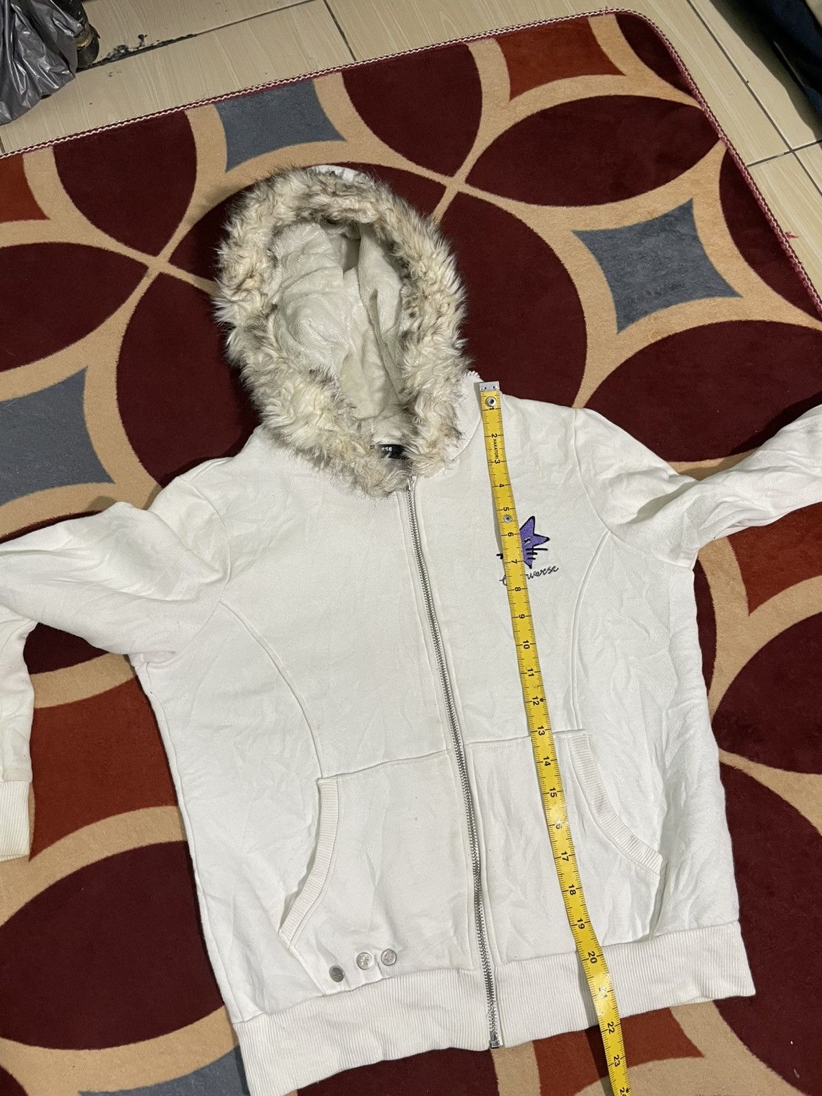 Converse (Send offer) CONVERSE FUR HOODIE JACKET Size US M / EU 48-50 / 2 - 2 Thumbnail