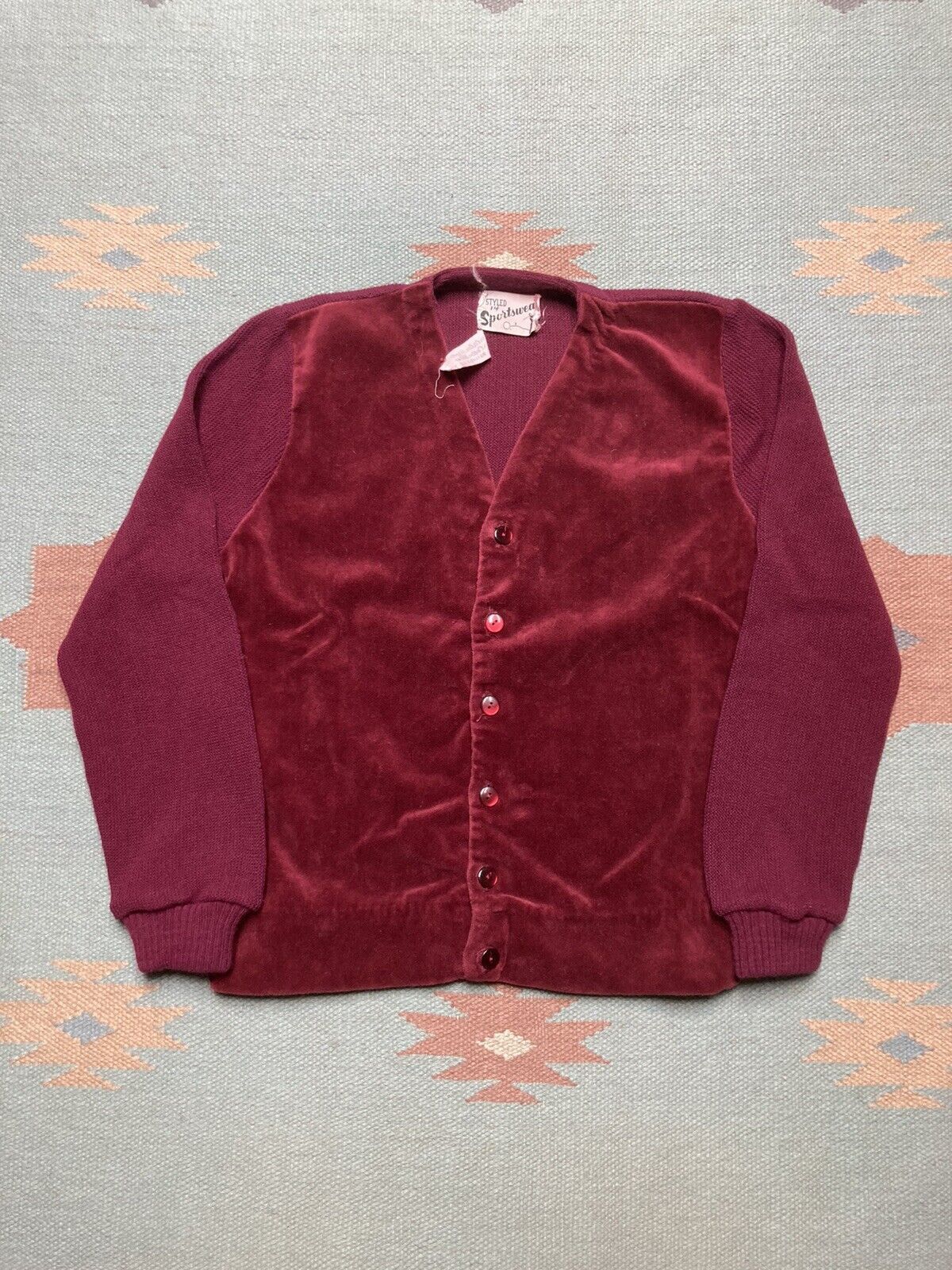 Vintage Vtg 60s cardigan sweater velour knit maroon women’s small Size S / US 4 / IT 40 - 1 Thumbnail