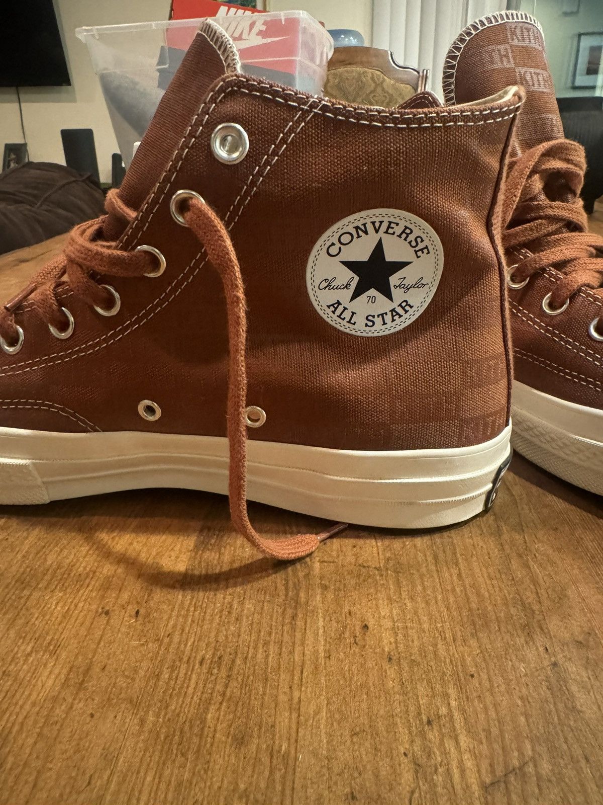 Converse × Kith Kith x Converse Hi Tops Chuck Taylor’s Size US 10.5 / EU 43-44 - 3 Thumbnail