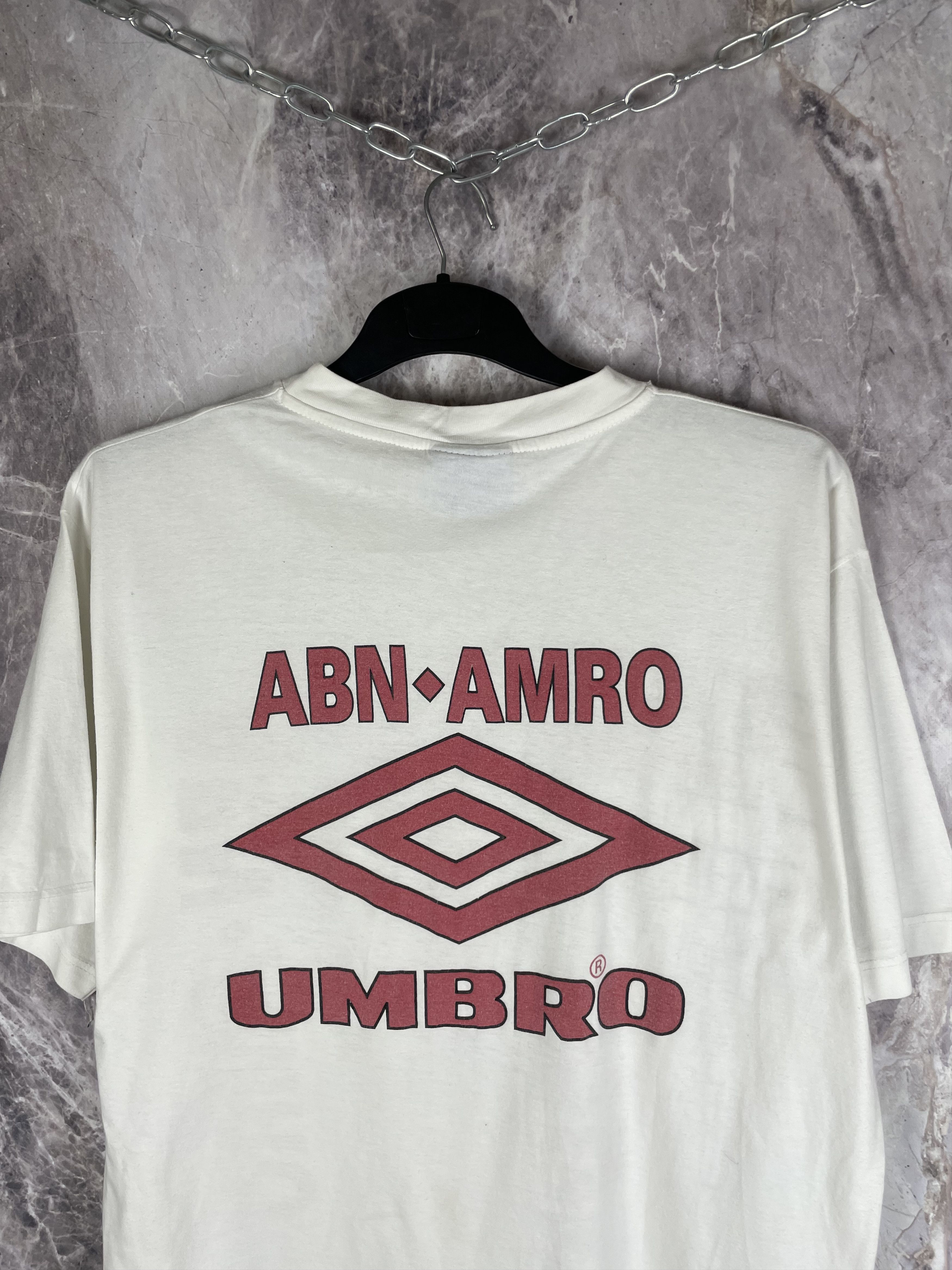 Umbro 90s Umbro Ajax vintage t-shirt tee Size US L / EU 52-54 / 3 - 8 Thumbnail