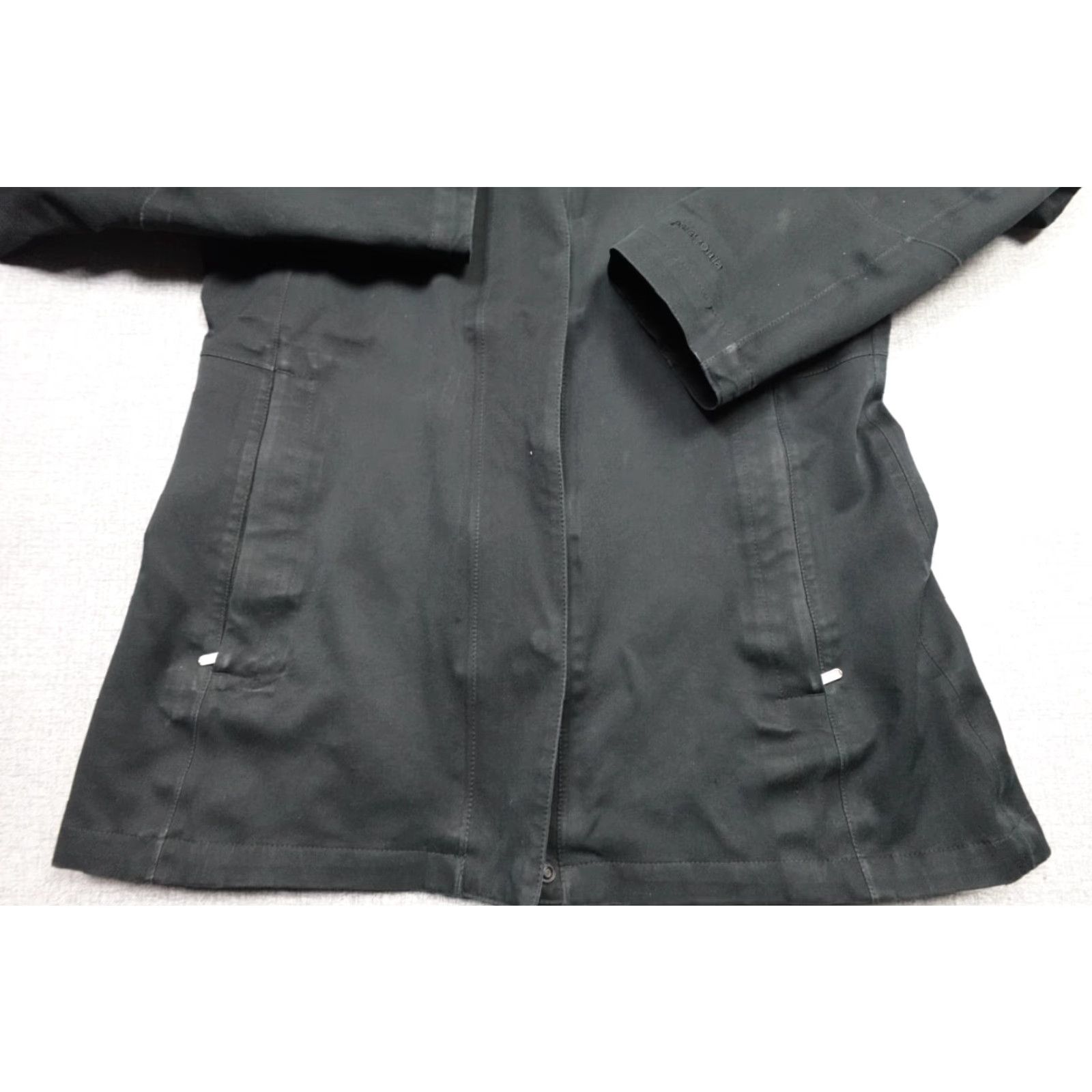 Patagonia Patagonia Jacket Womens Small Black Softshell Raincoat Pockets Outdoors Zip Size S / US 4 / IT 40 - 4 Thumbnail