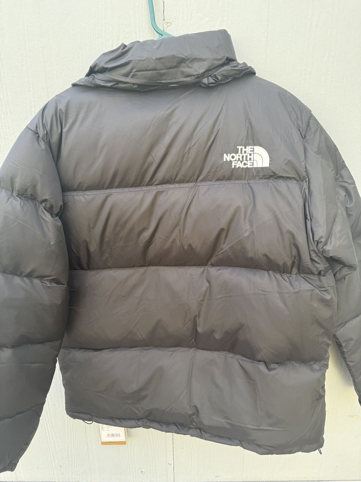 The North Face The North Face Retro Nuptse 700 Brand New Size US L / EU 52-54 / 3 - 3 Thumbnail