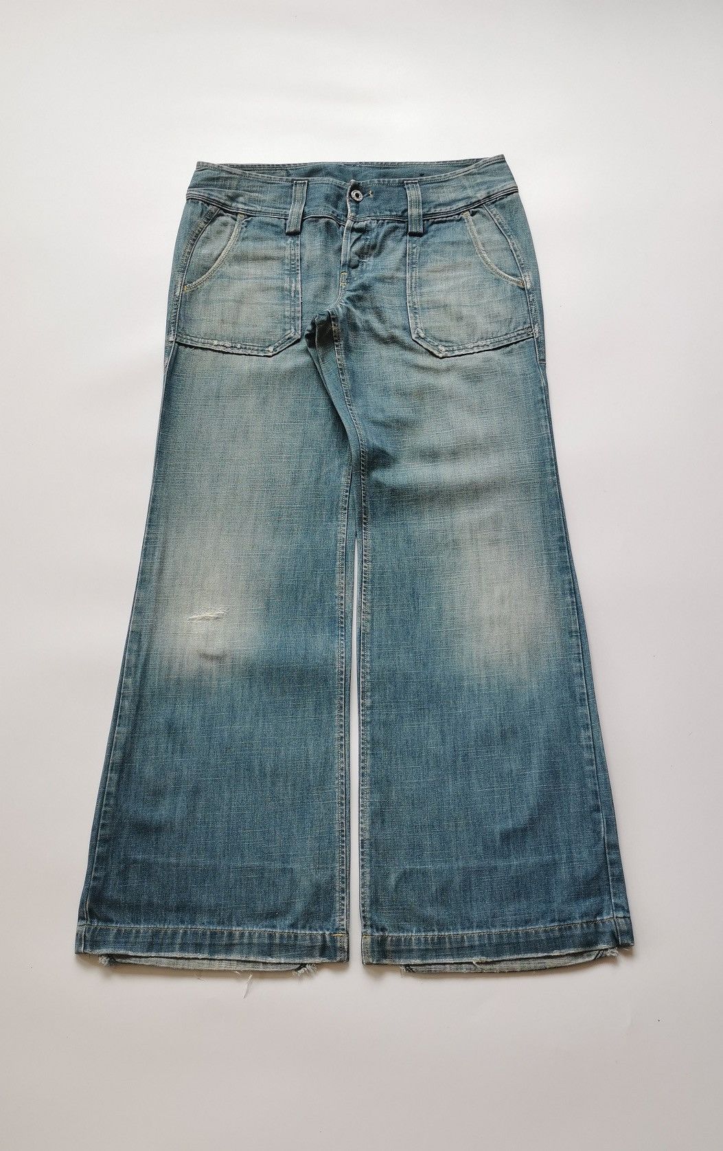 Diesel Wide Flared Bootcut Diesel Distressed Jeans Size 32" / US 10 / IT 46 - 1 Thumbnail