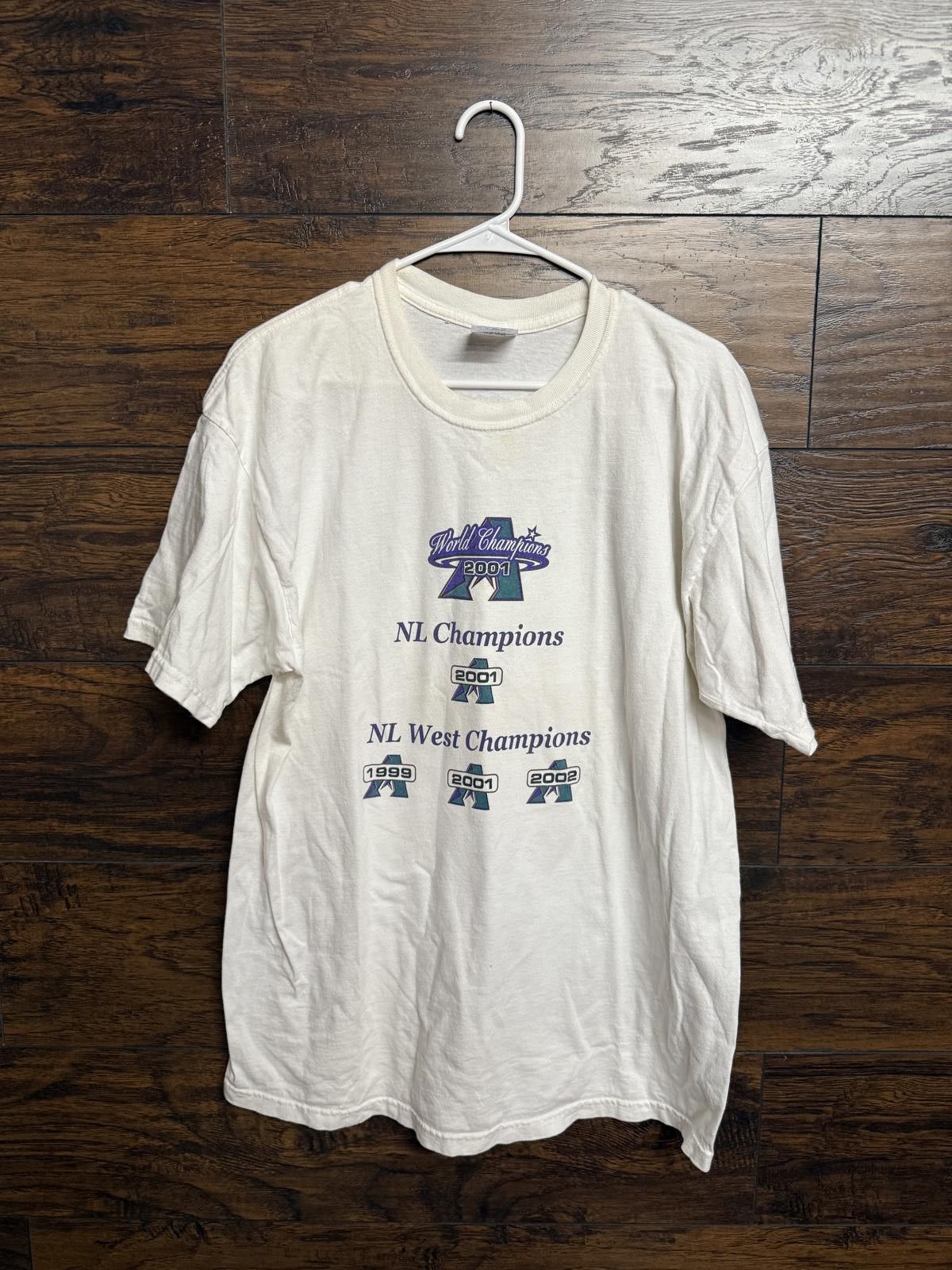 Jerzees VTG Arizona Diamondbacks T-shirt 2001 World Series Champs XL Size US XL / EU 56 / 4 - 1 Thumbnail