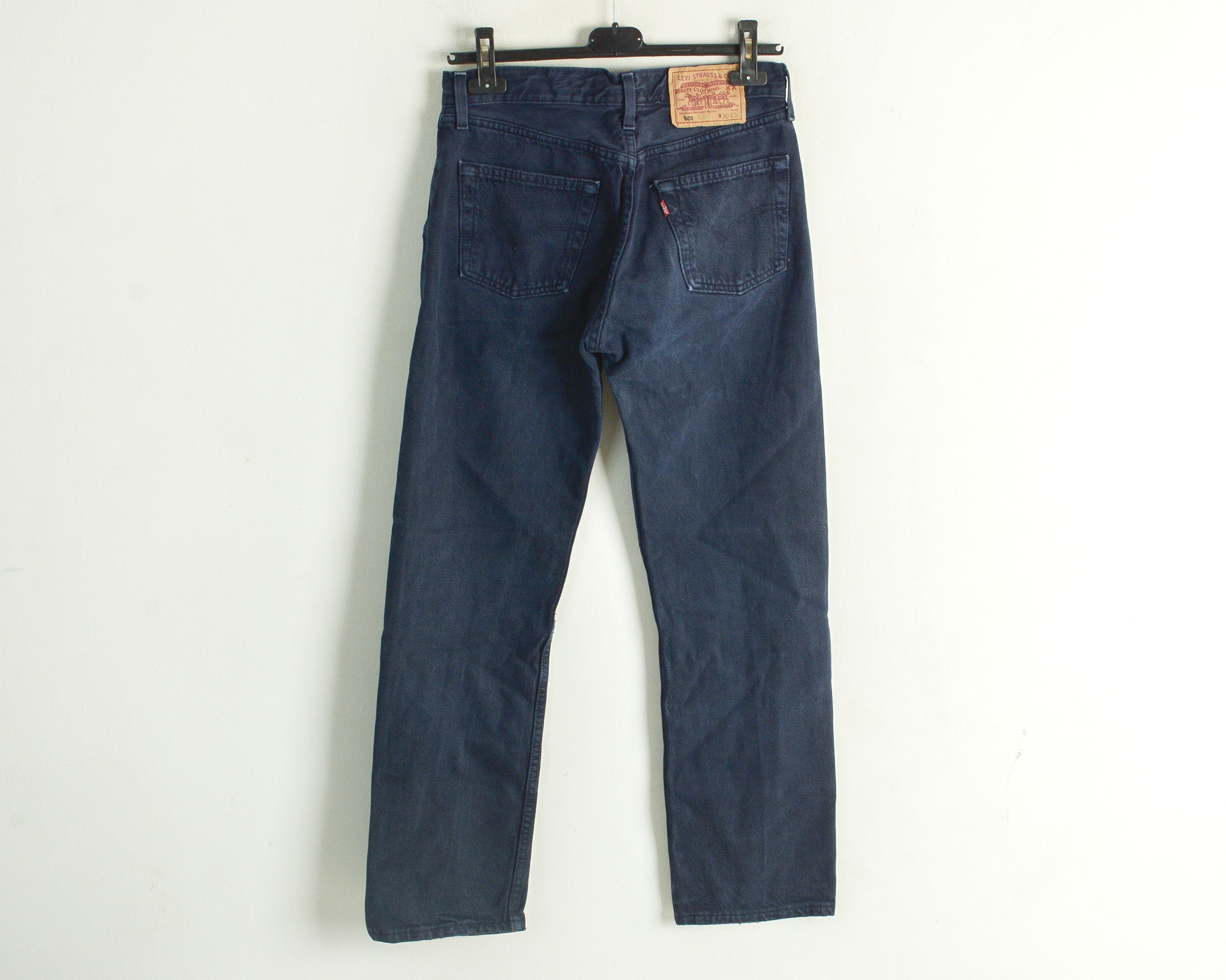 Levi's 501 W30 L30 Regular Straight Jeans Denim Pants Streetwear Size US 30 / EU 46 - 12 Thumbnail