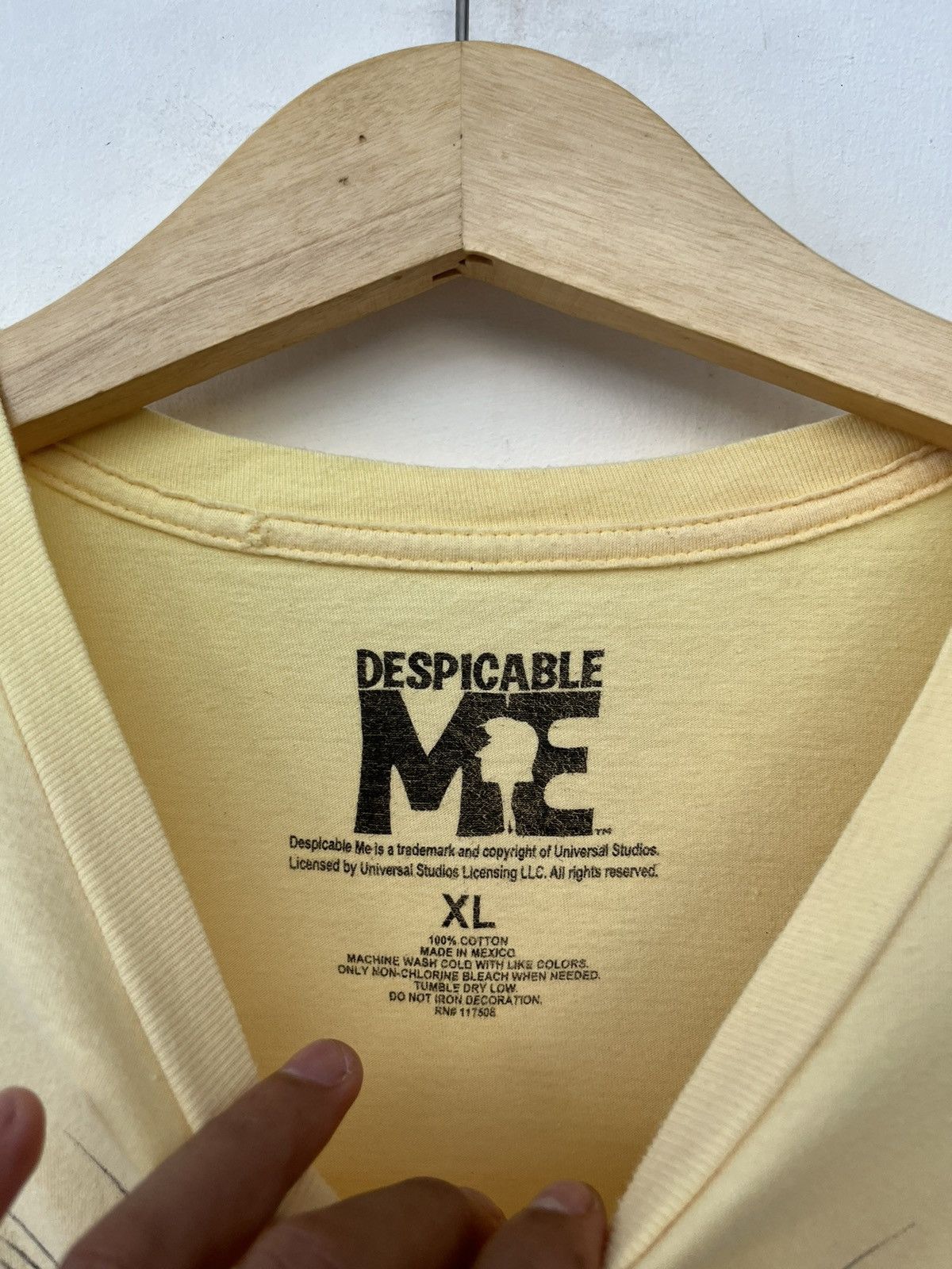 Anime × Universal Studios 2010 Despicable Me Official Merch Tee Size US XL / EU 56 / 4 - 4 Thumbnail