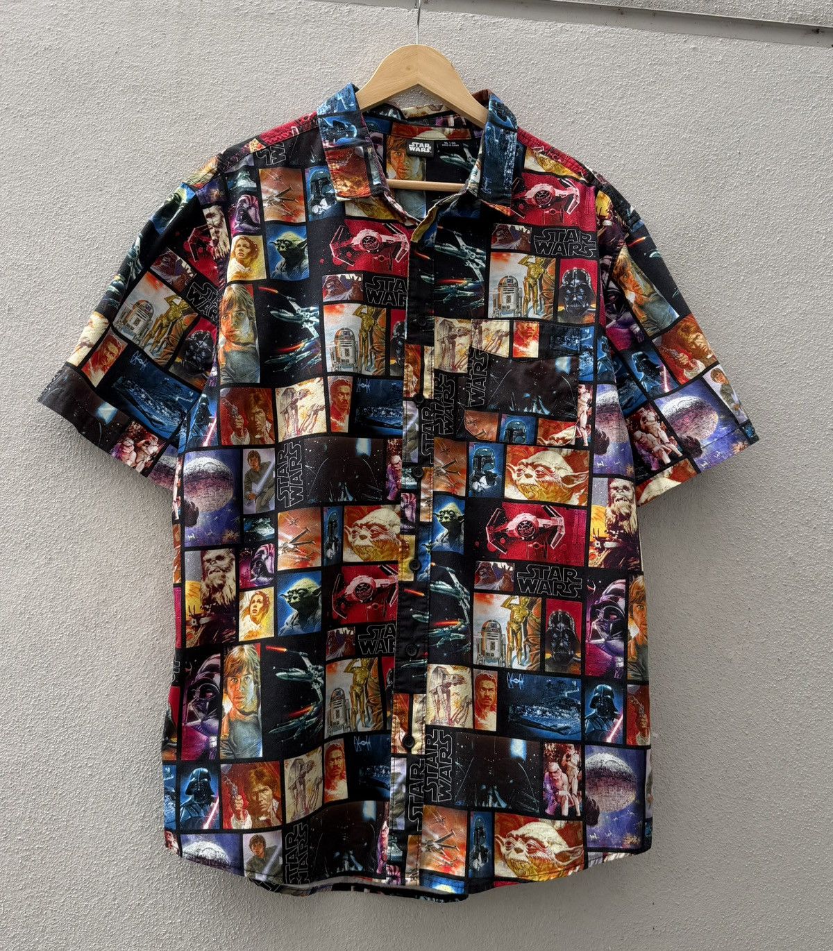 Star Wars Star Wars Button-Down Shirt Inspired By VTG Movie Posters Size US XL / EU 56 / 4 - 4 Thumbnail